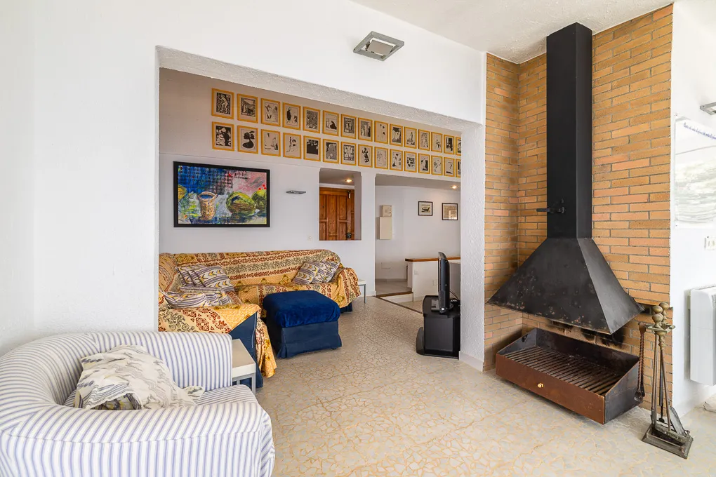 Impresionante propiedad frente al mar-9