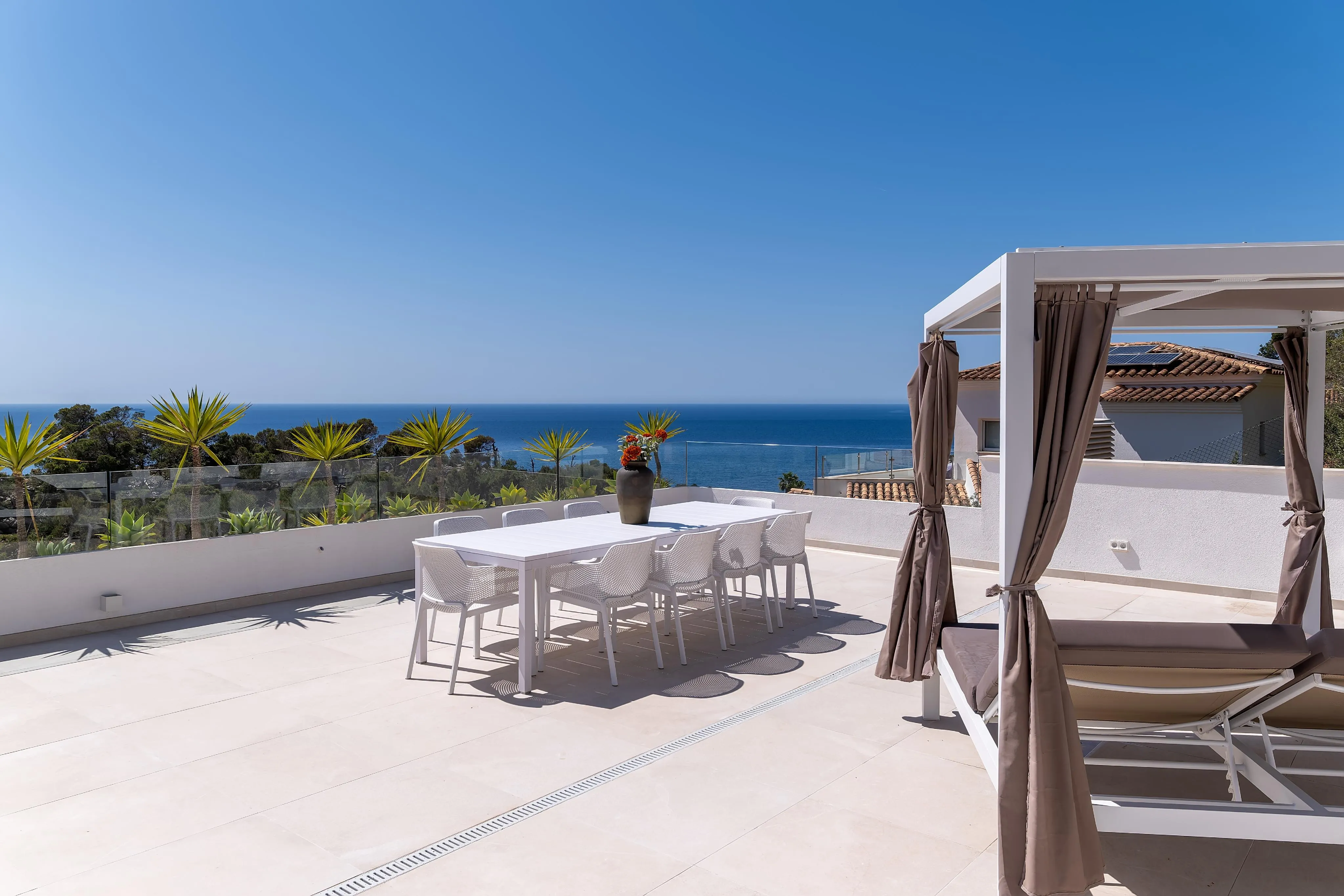 Moderne villa met uitzicht op zee in Port Andratx-10