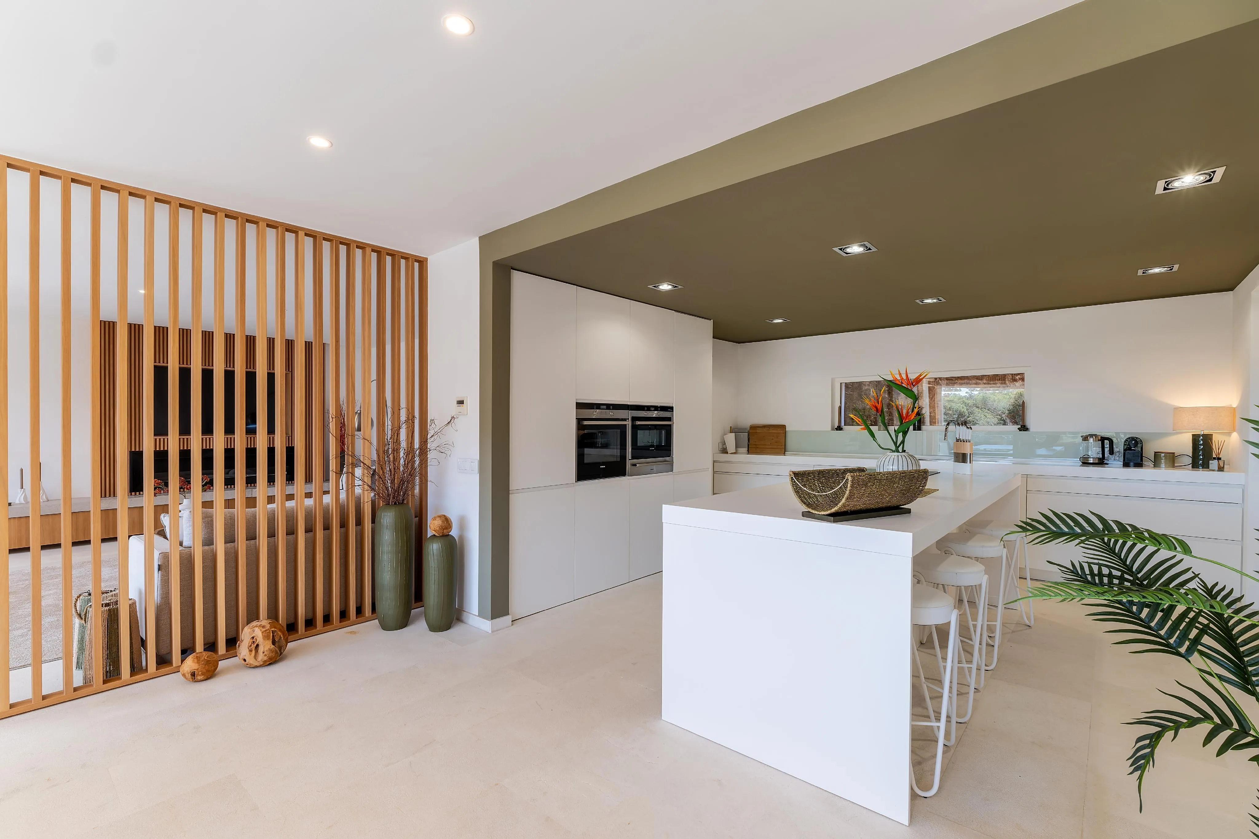 Modern villa med havsutsikt i Port Andratx-8