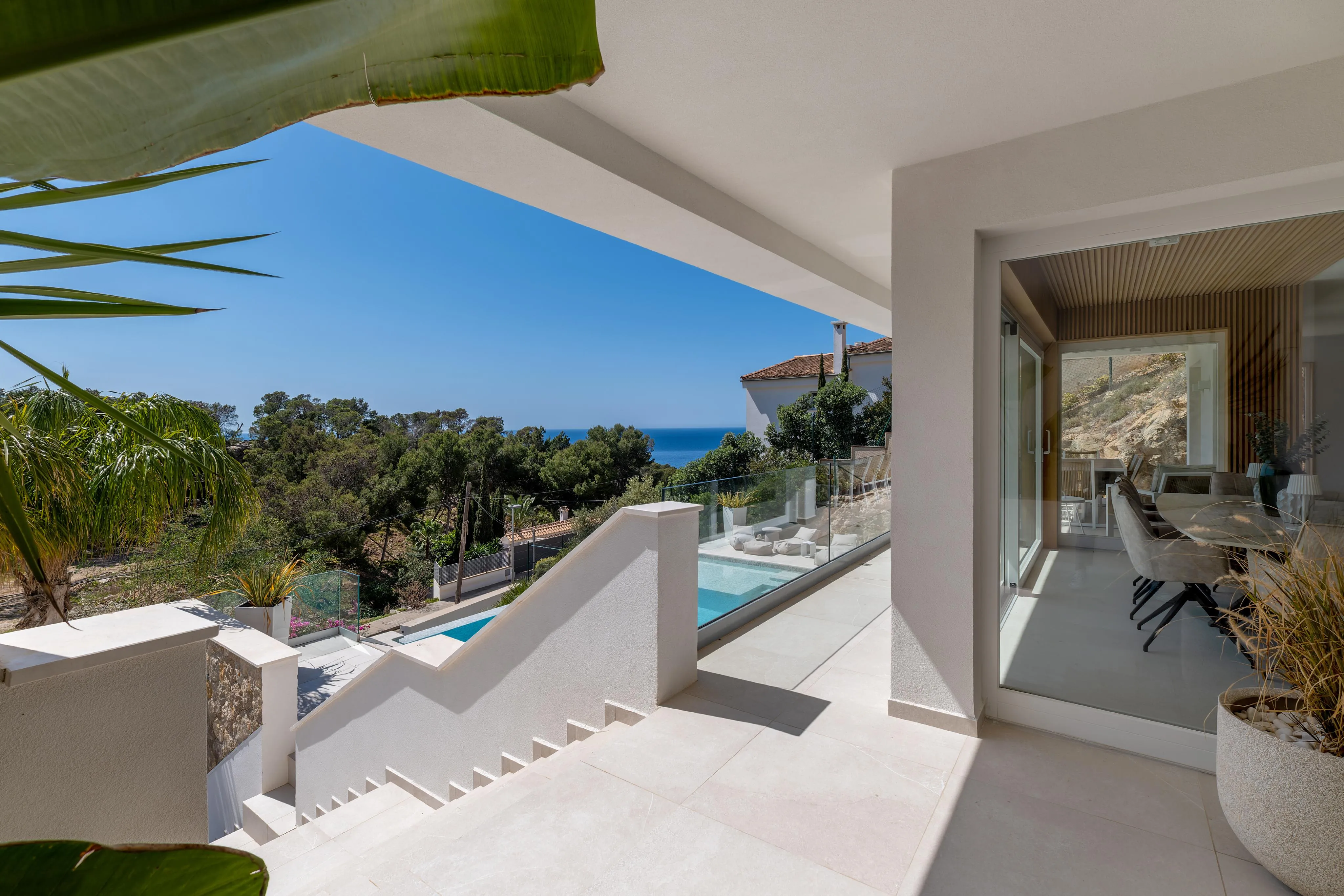 Moderne villa met uitzicht op zee in Port Andratx-24