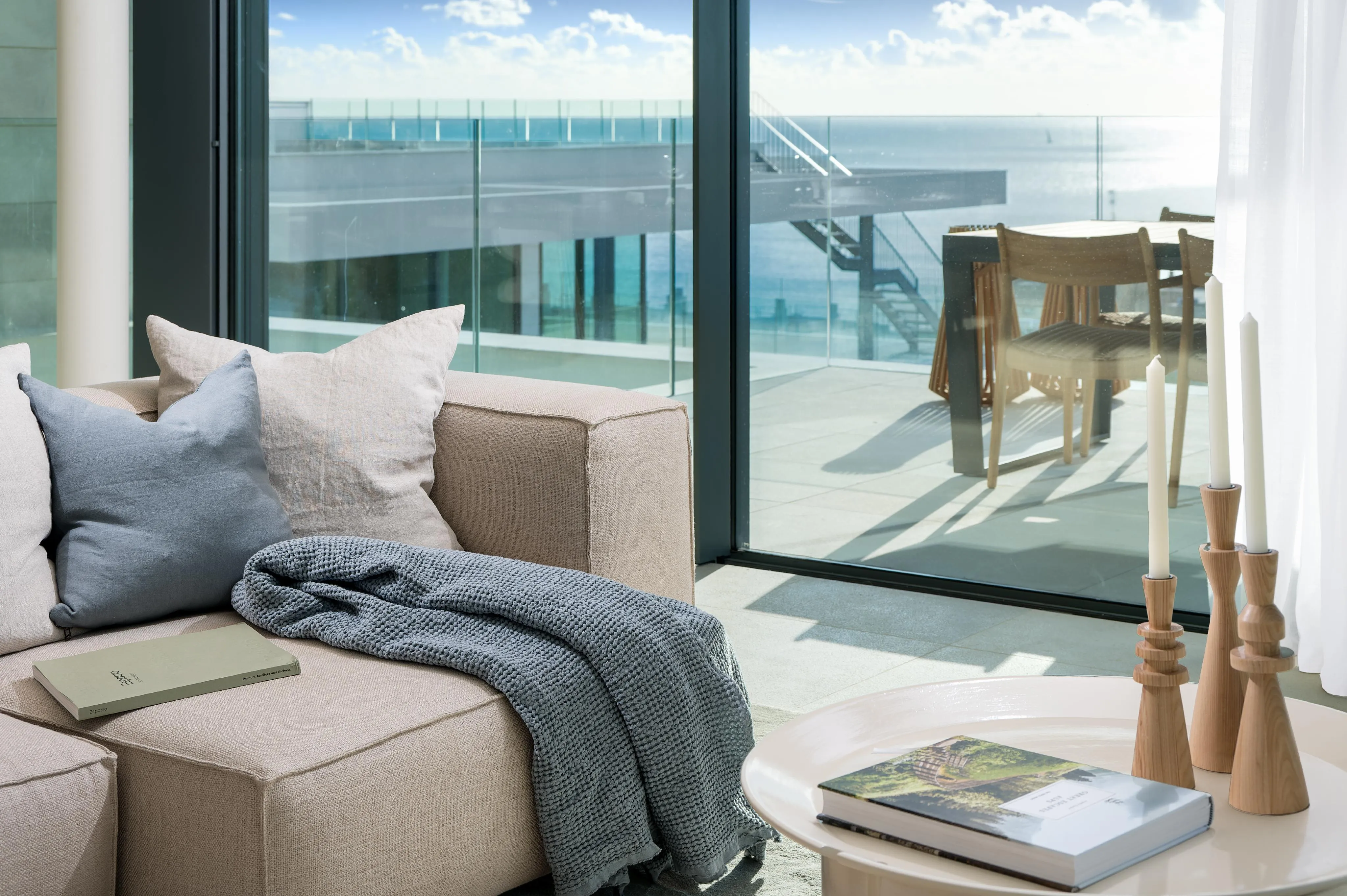 Ever Marivent: Breathtaking new build penthouse with stunning sea views-7