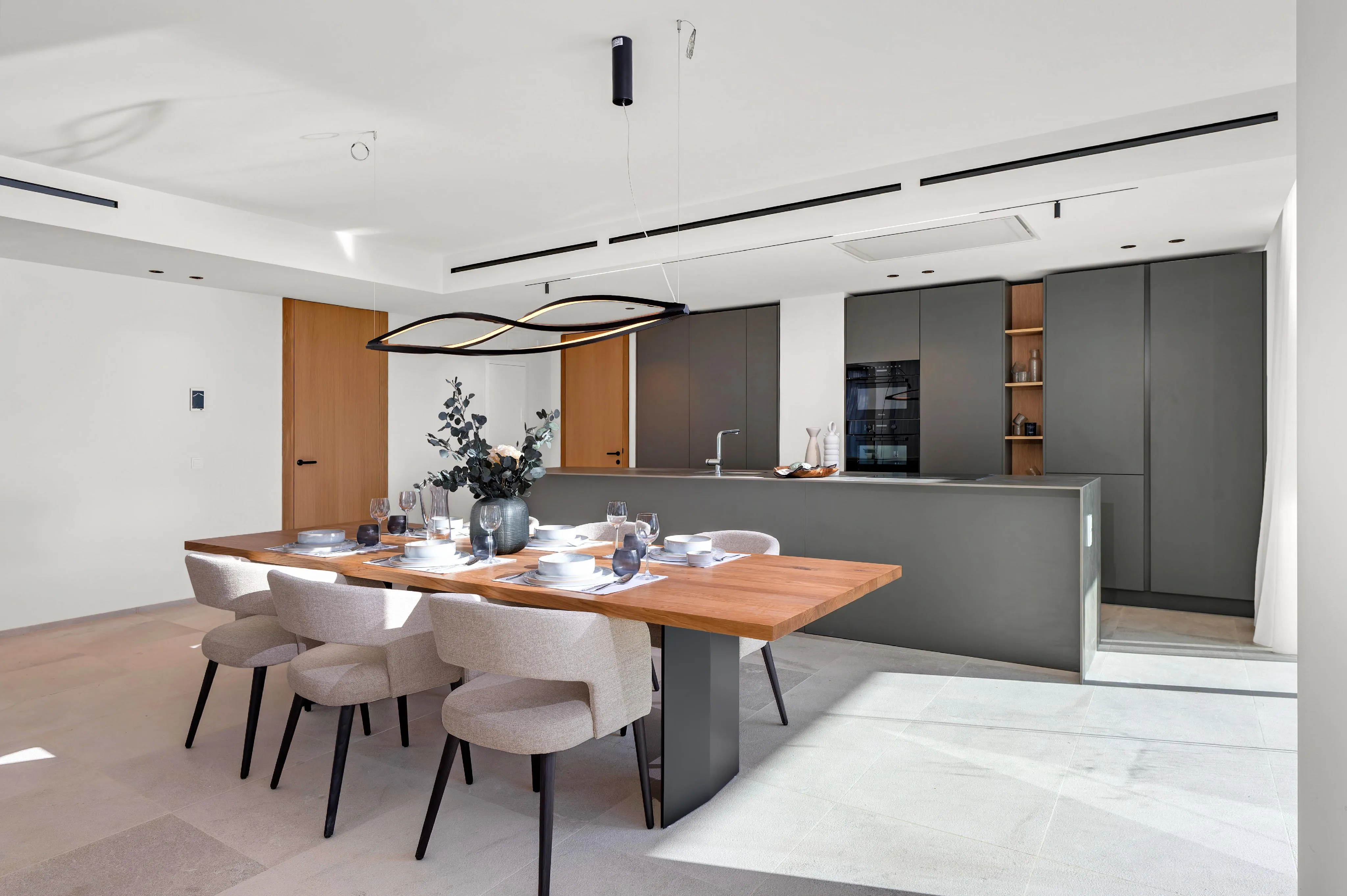 Ever Marivent: Breathtaking new build penthouse with stunning sea views-5