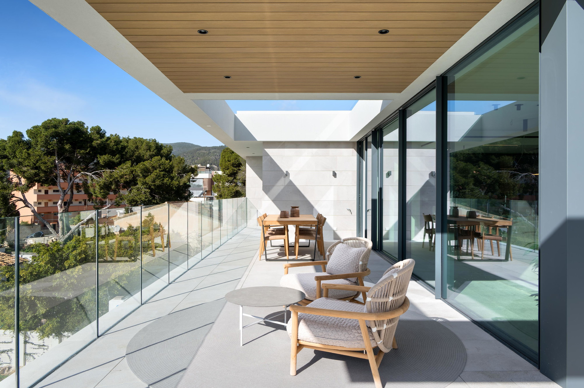 Ever Marivent: Breathtaking new build penthouse with stunning sea views-5