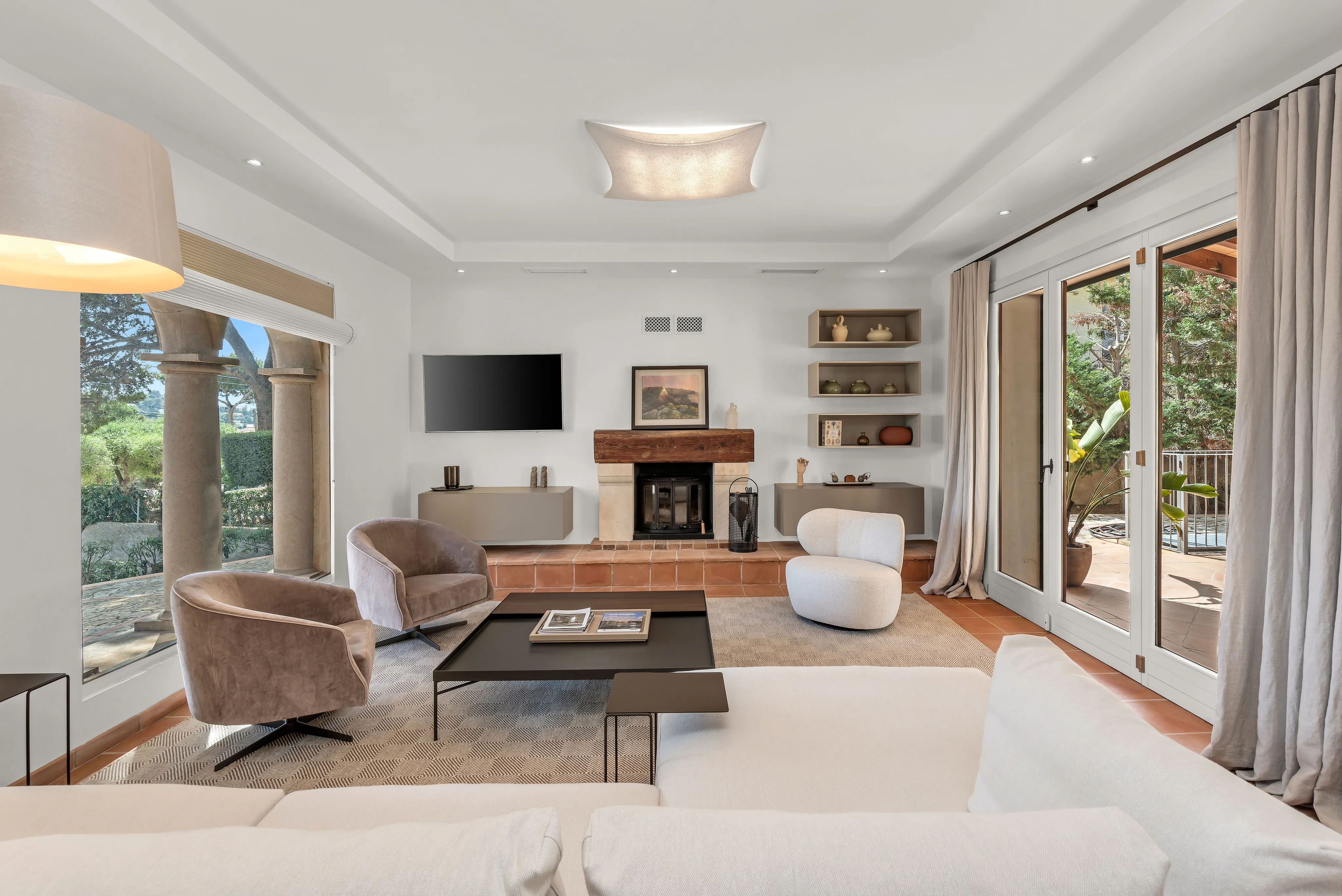 Mediterrane elegantie met zwembad en uitzicht op zee in exclusief Santa Ponsa-10