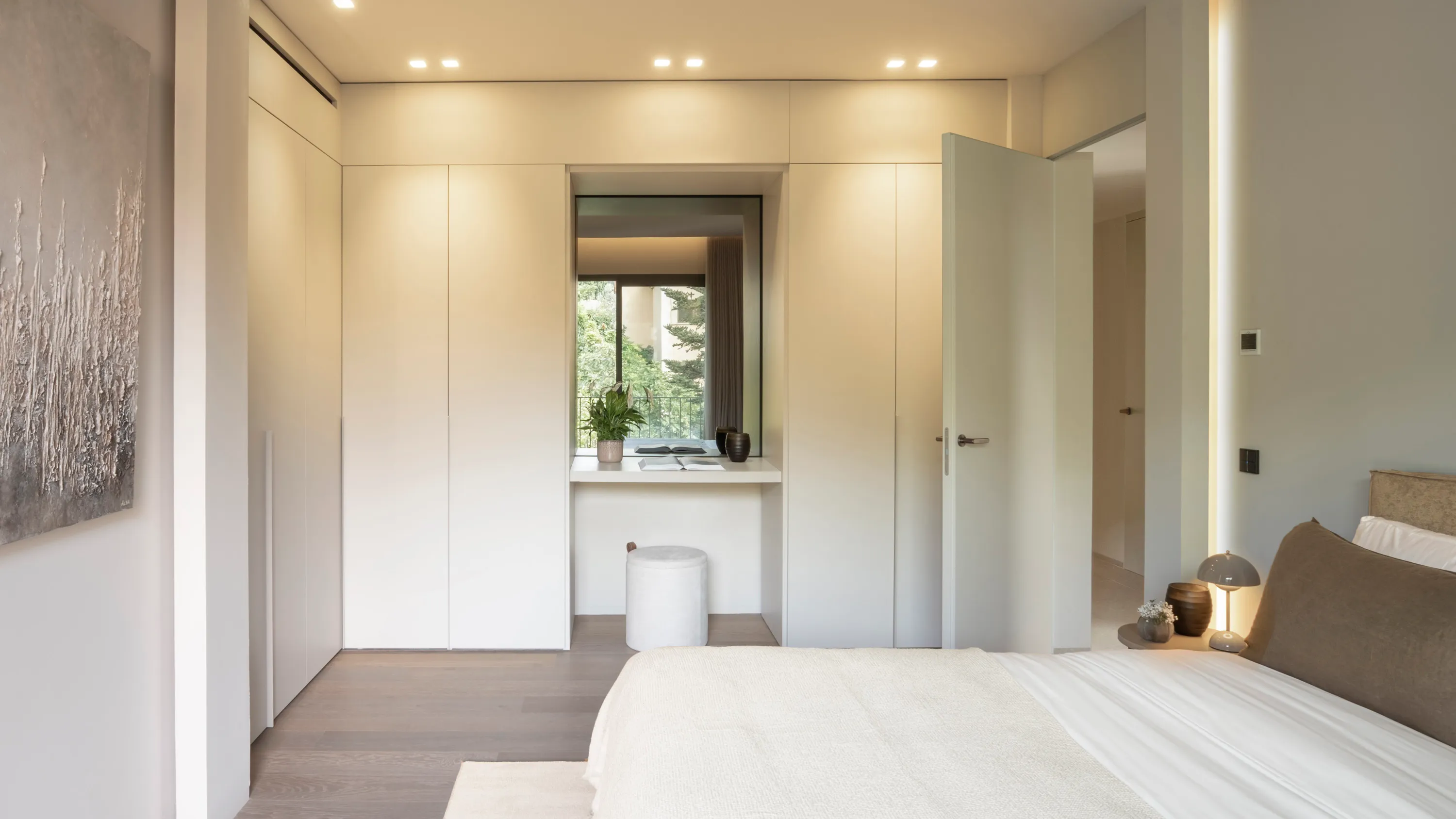 Elegante villa completamente renovada con amplio jardín-17