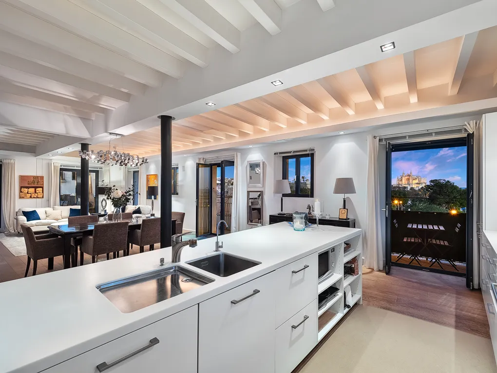 Historisch gebouw met uitzicht op de kathedraal in Santa Catalina-5