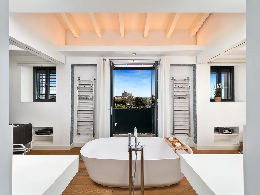 Historisch gebouw met uitzicht op de kathedraal in Santa Catalina-8