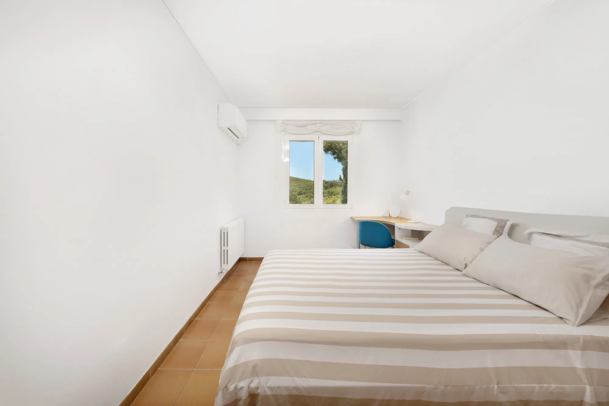 Mediterranean elegance with golf & sea views in exclusive Cas Català-19
