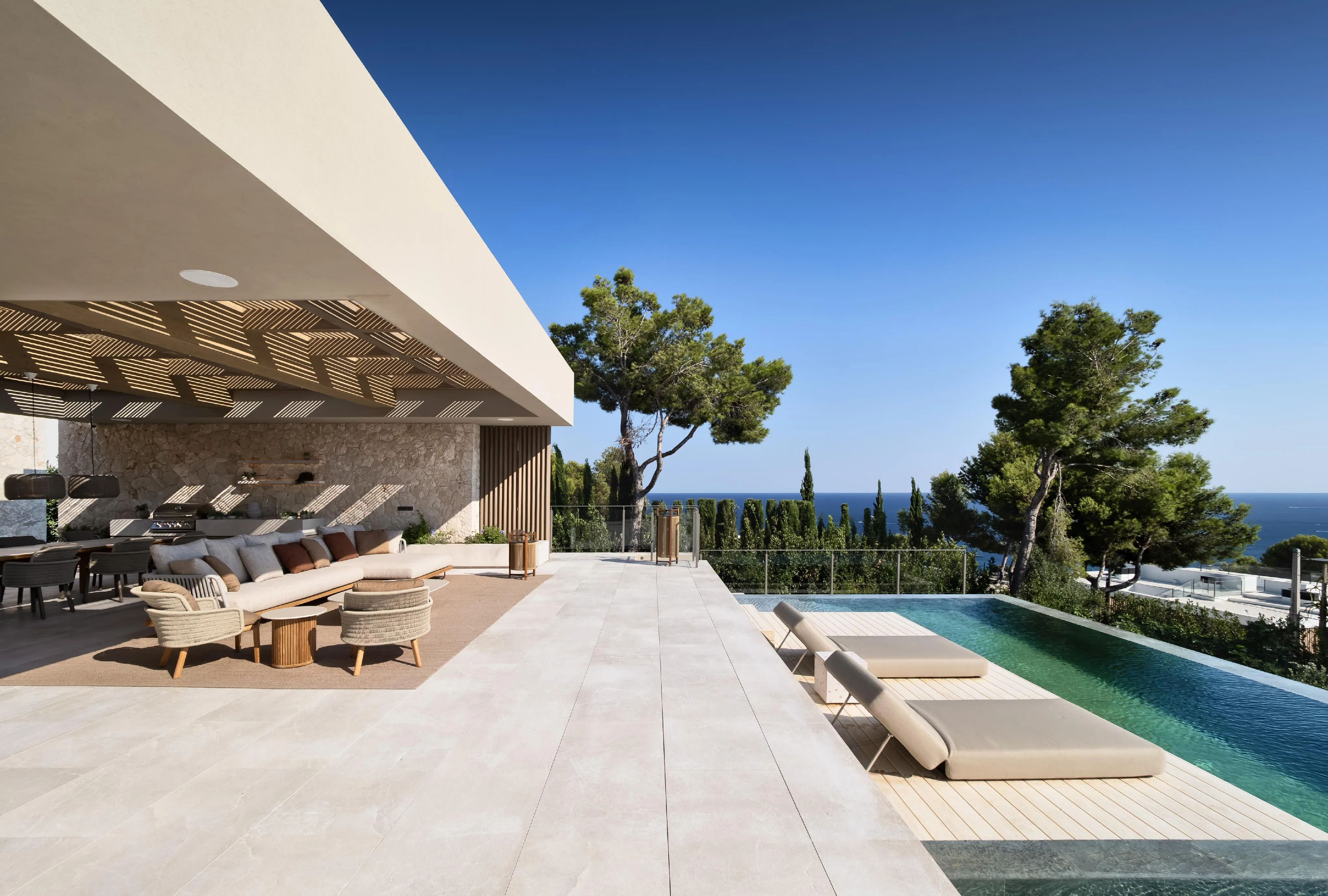 Villa Aura: imponente villa di nuova costruzione con vista panoramica-13