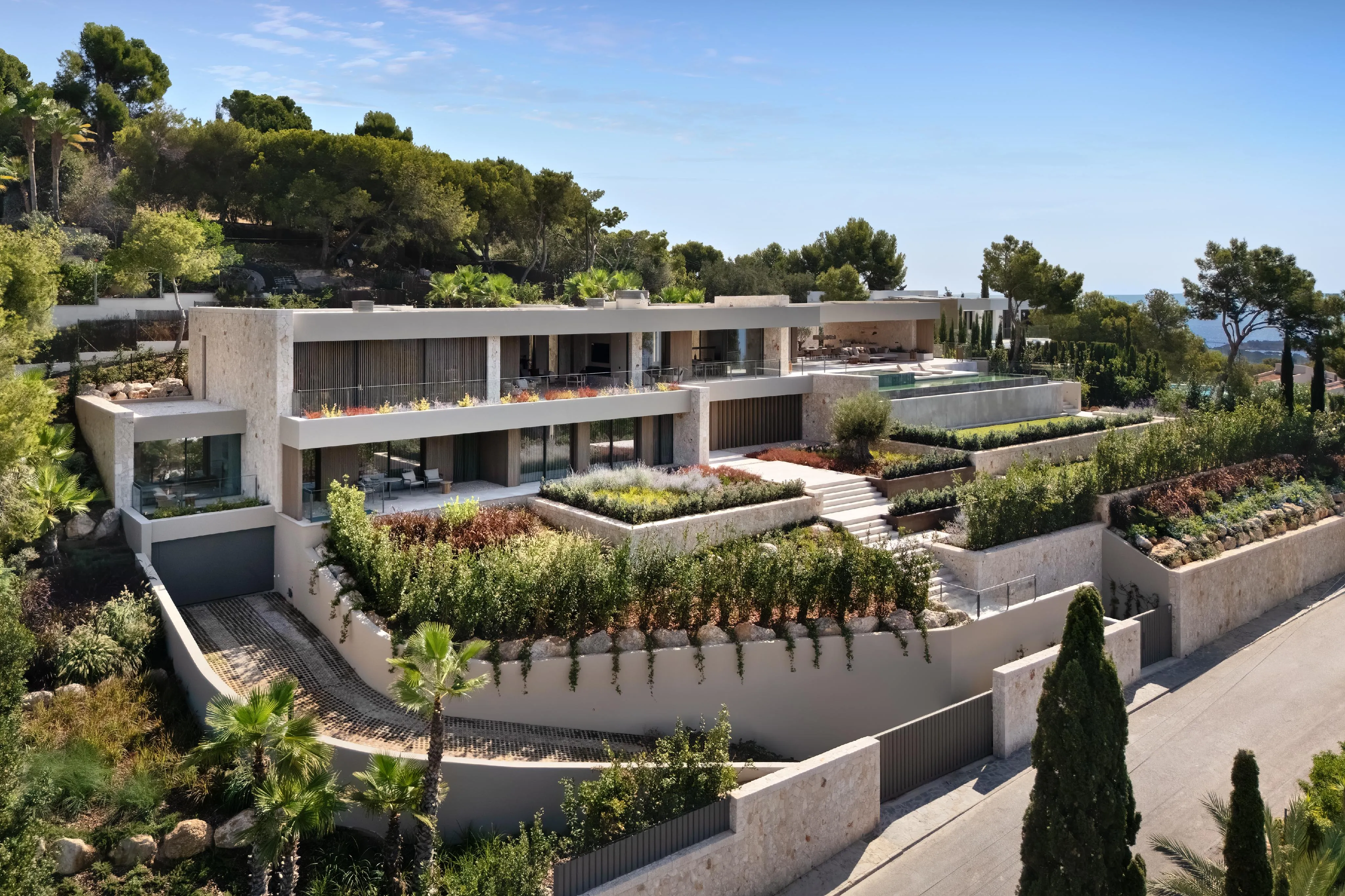 Villa Aura: imponente villa di nuova costruzione con vista panoramica-30