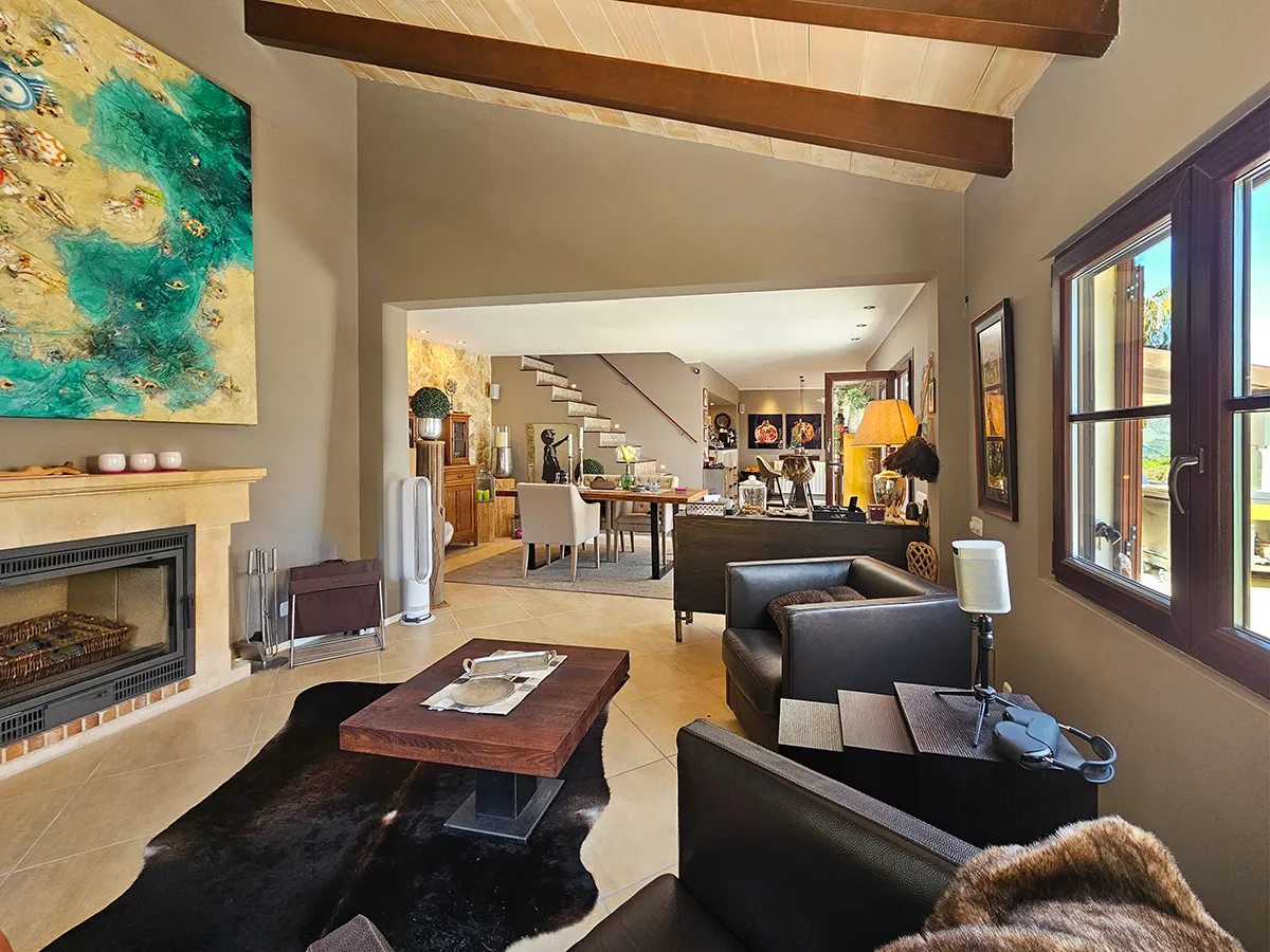 Hoogwaardige villa met uitzicht op zee en extra bouwgrond in Canyamel-7