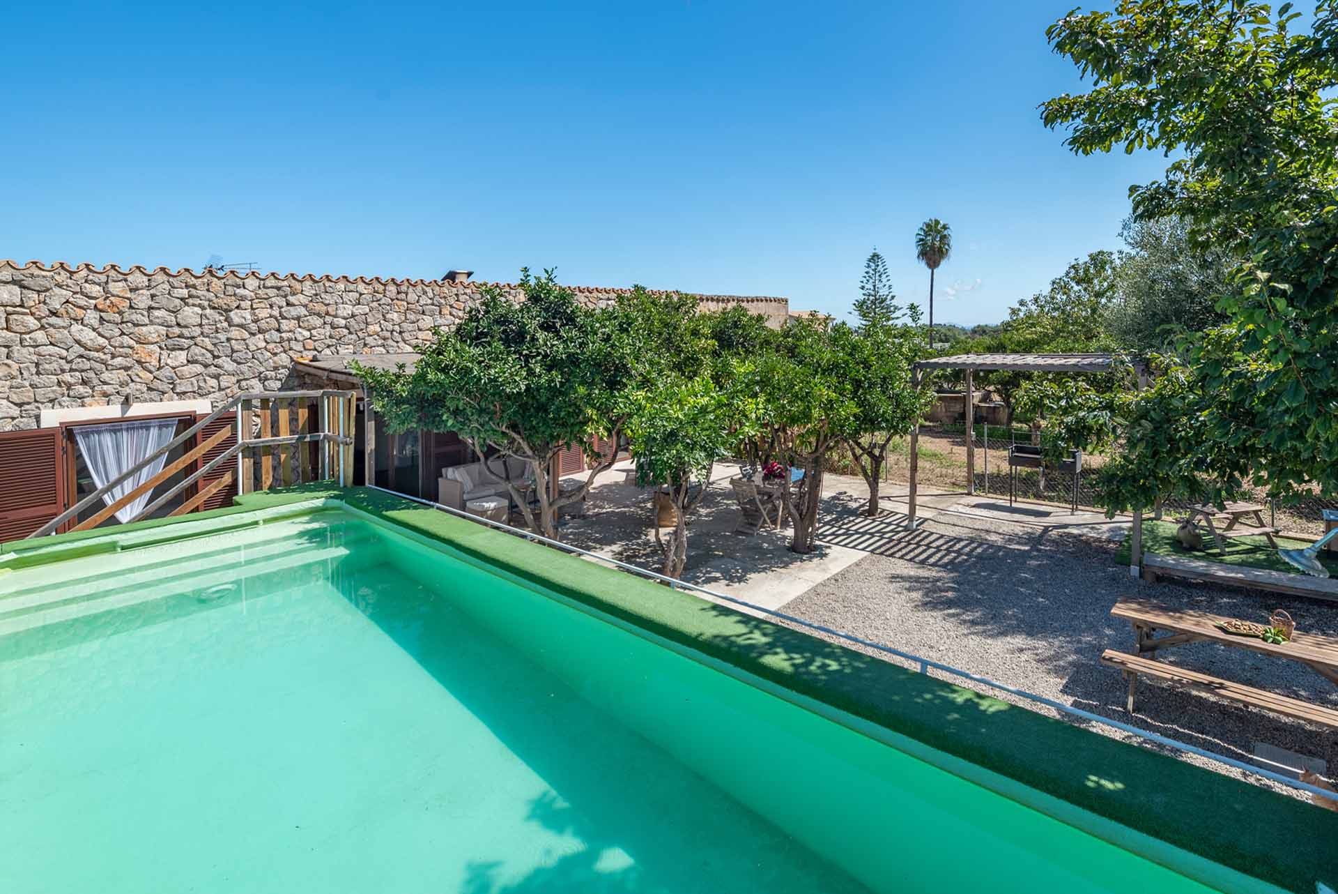 Incantevole finca con licenza per le vacanze a Campanet-1