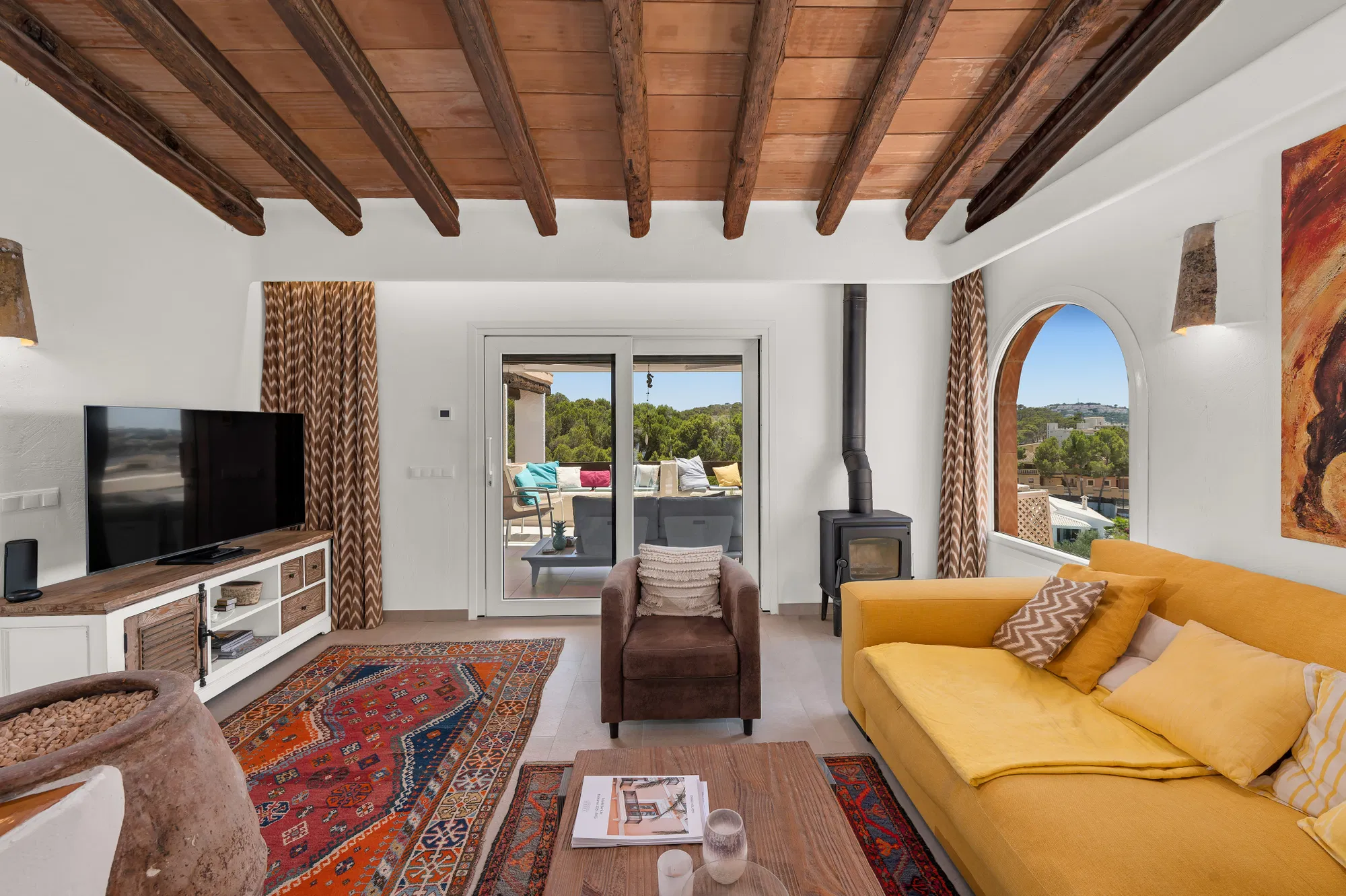Luxurious sea-view penthouse – living with sea access in one of the most sought-after communities in the south-west-16