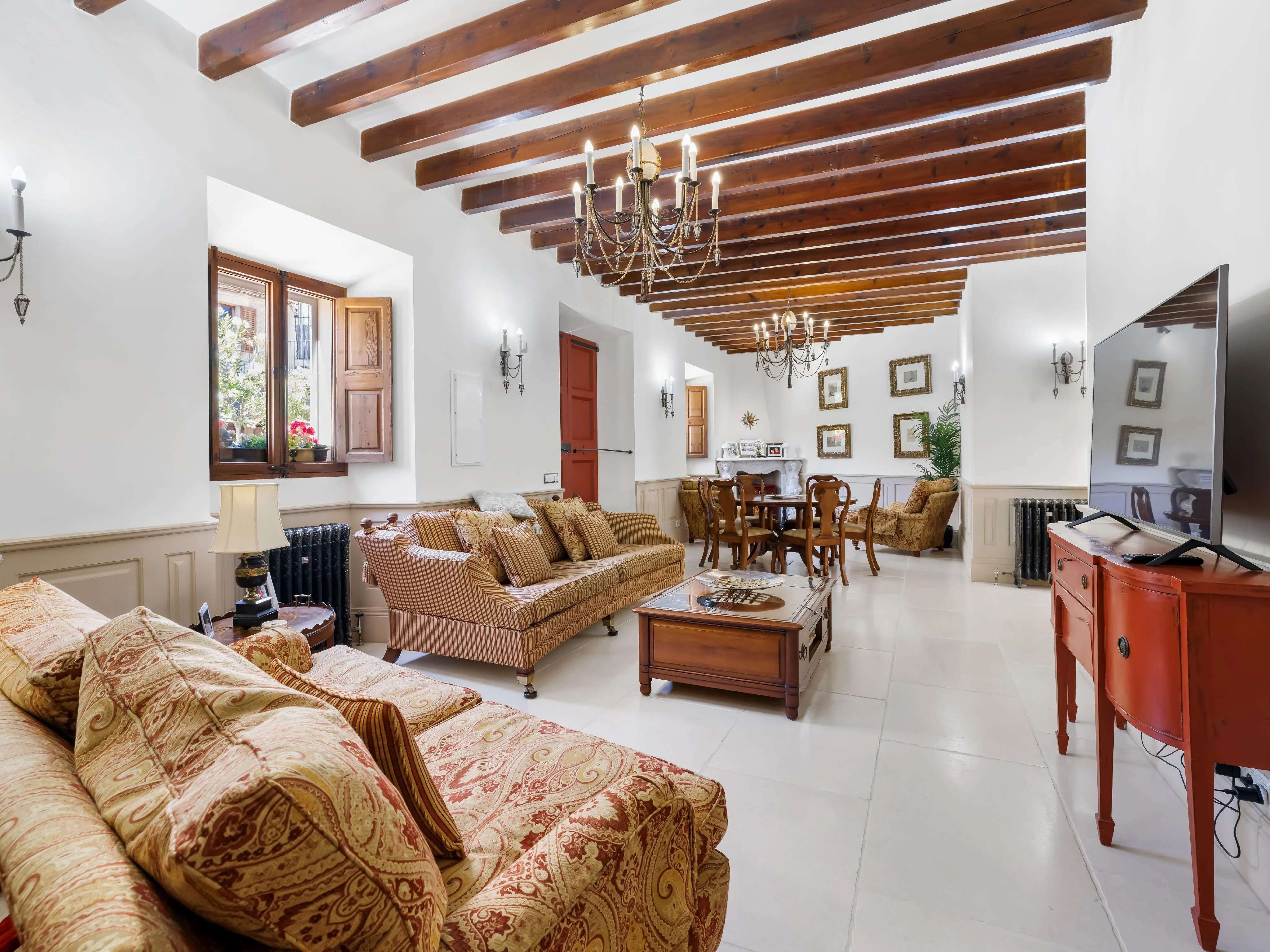 Charming village house in Calvià with 3 flats-10