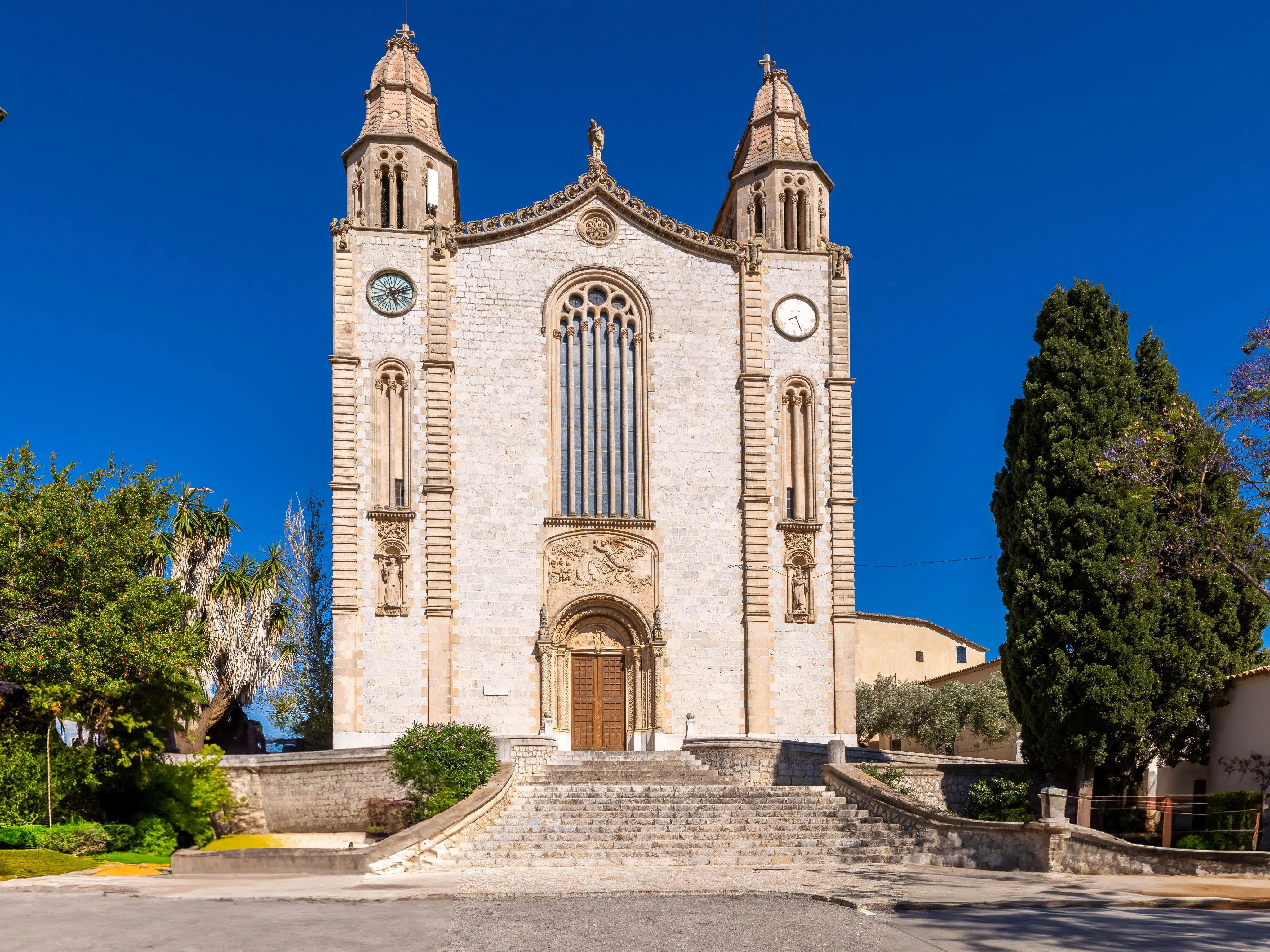 Landsbyhus i Calvia med 3 lejligheder-13