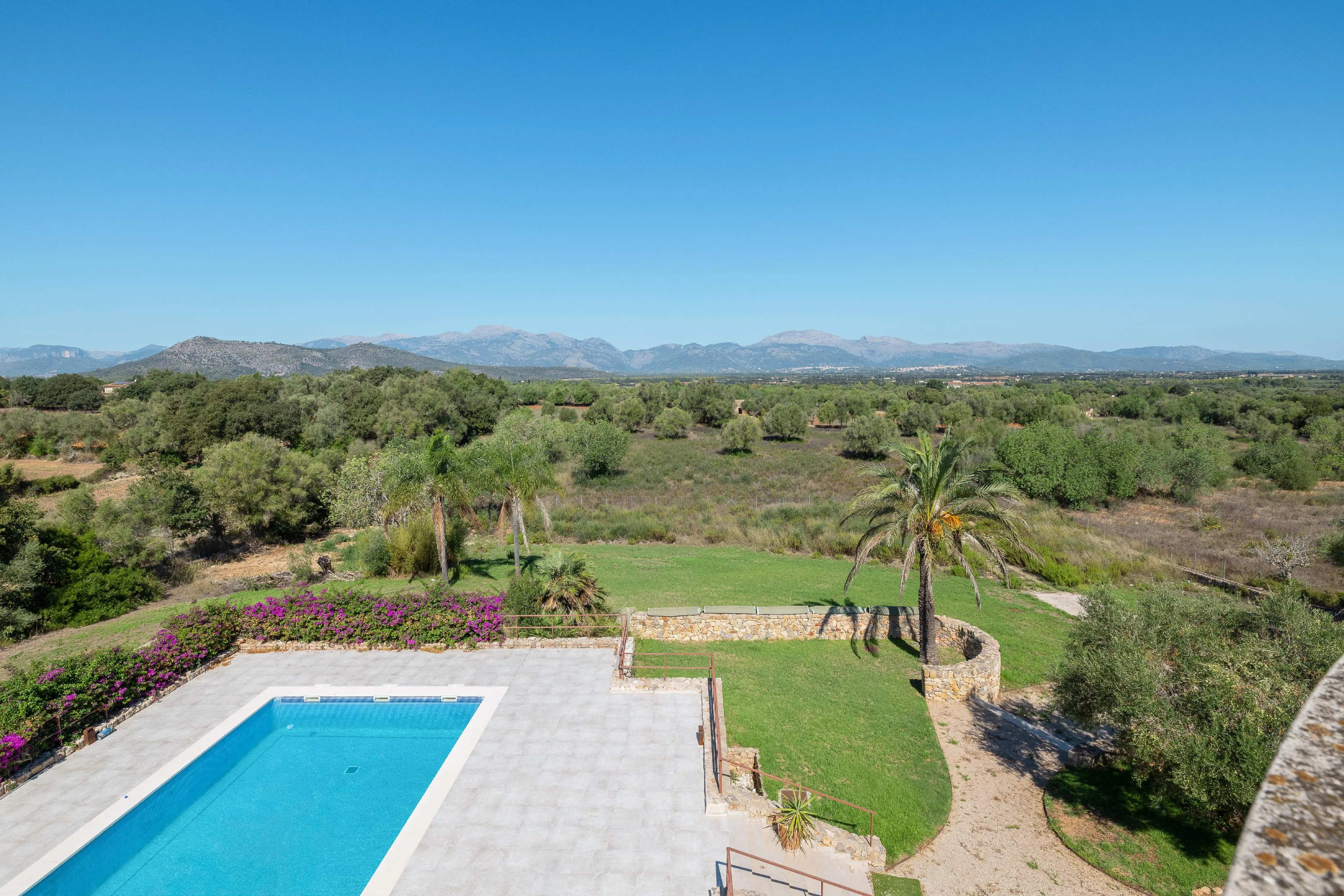 Casa de camp amb privadesa i vistes panoràmiques-5