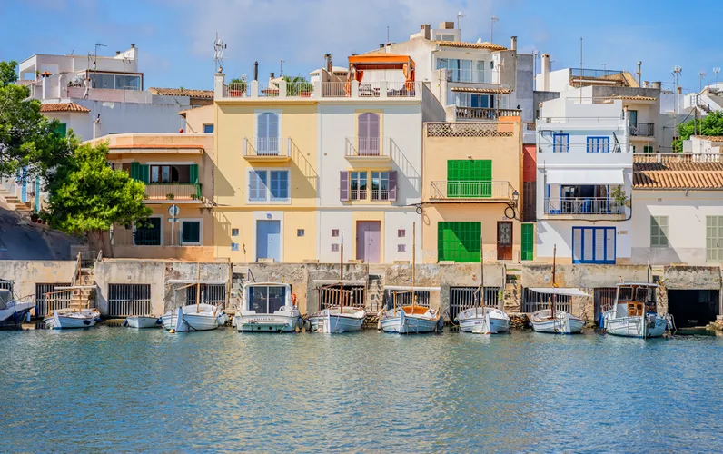 Charming fisherman's house by the water in Portocolom