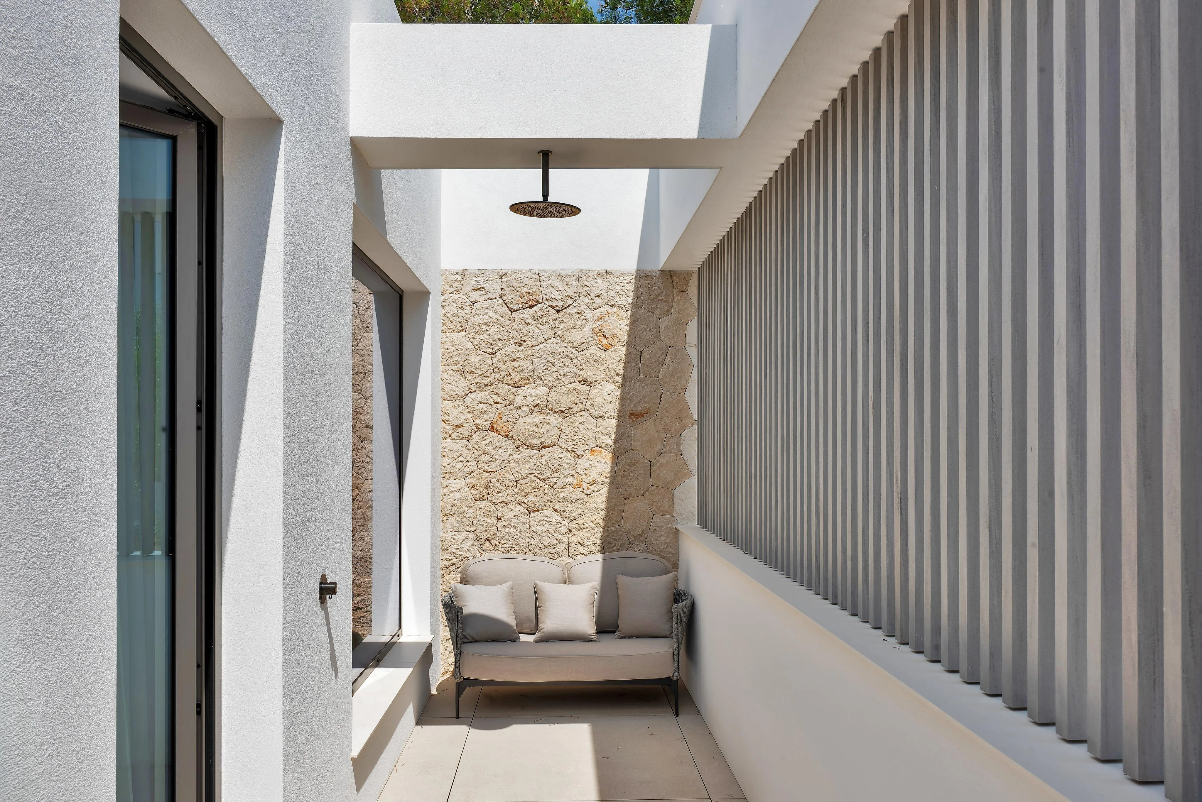 Villa de luxe récemment construite-23