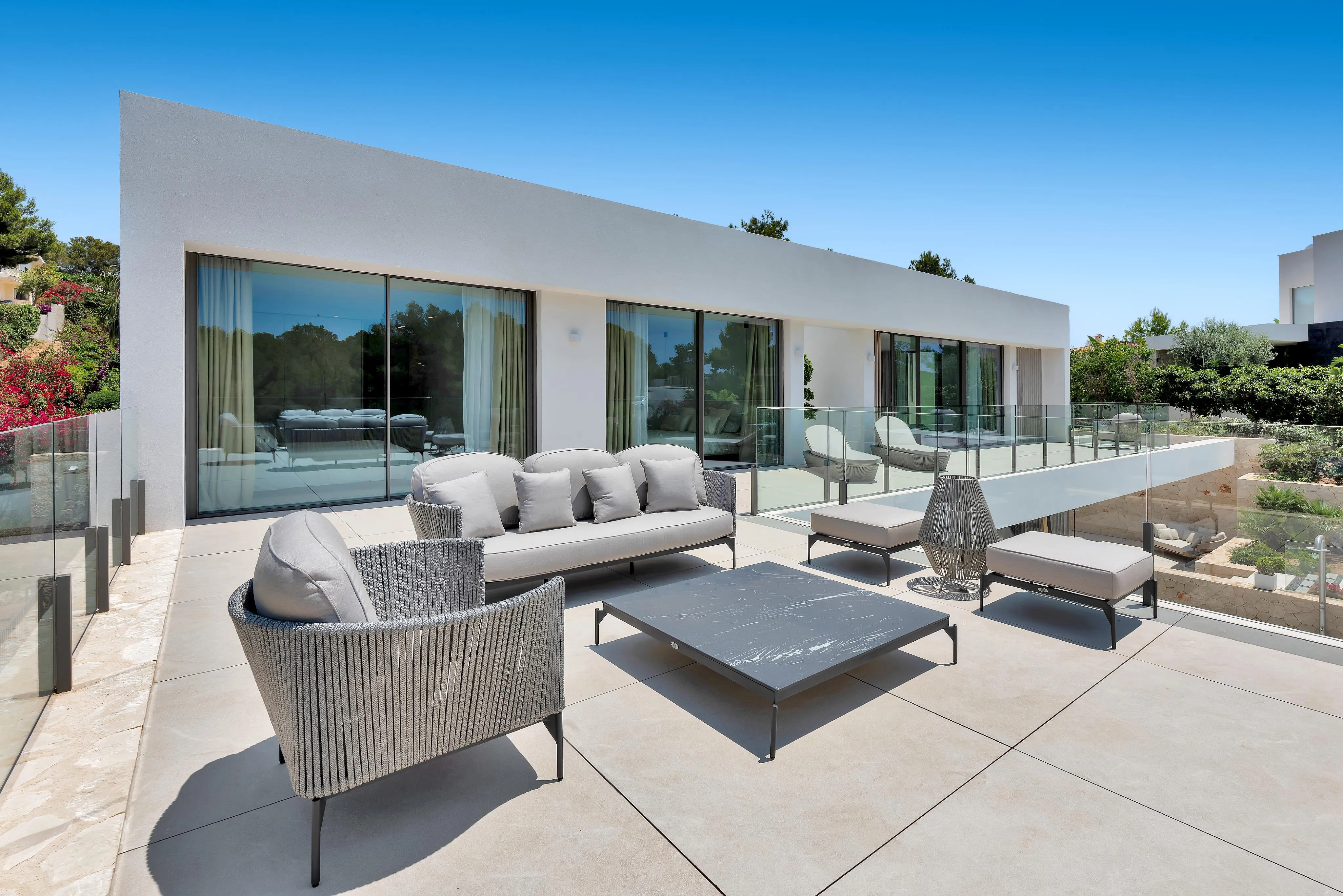 Nieuw gebouwde luxe villa-17