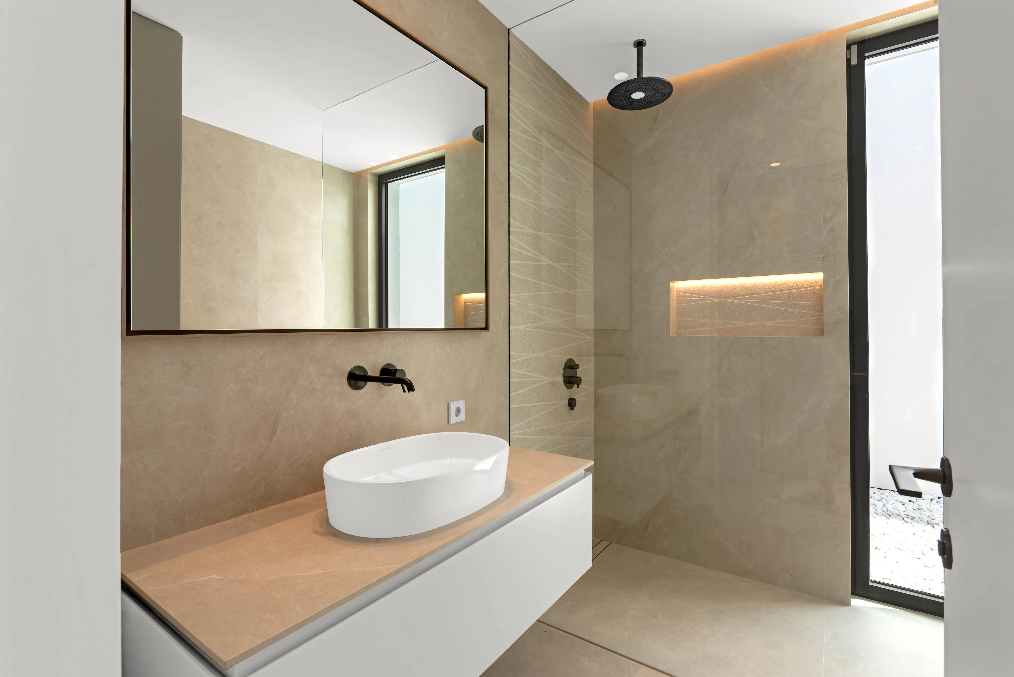 Nieuw gebouwde luxe villa-14