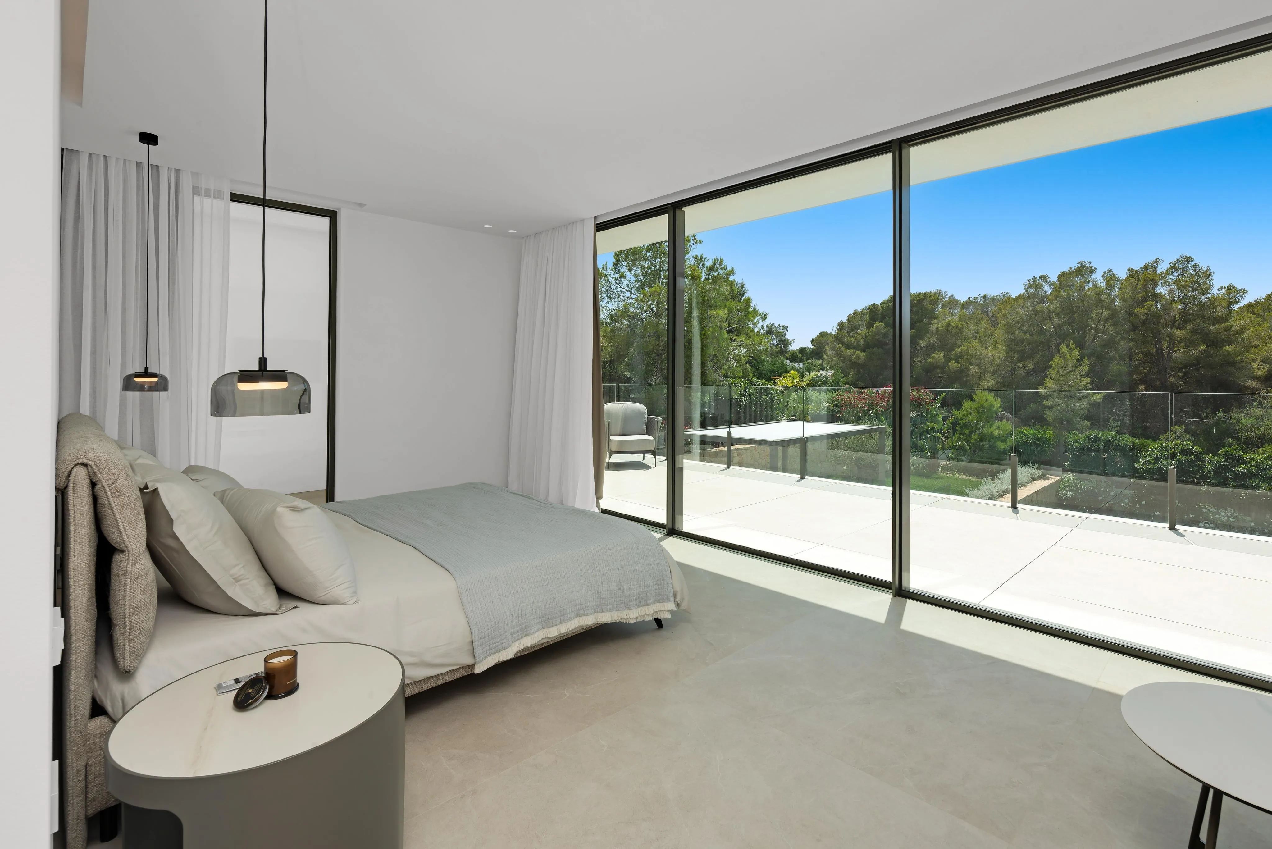 Villa de luxe récemment construite-13