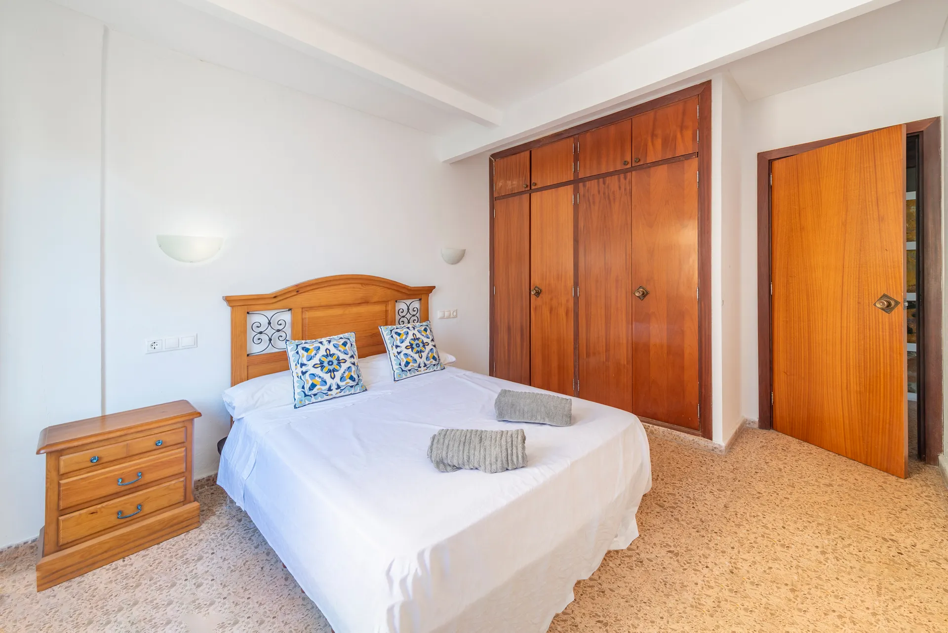 Apartment just steps from the beach in Puerto de Alcudia-12