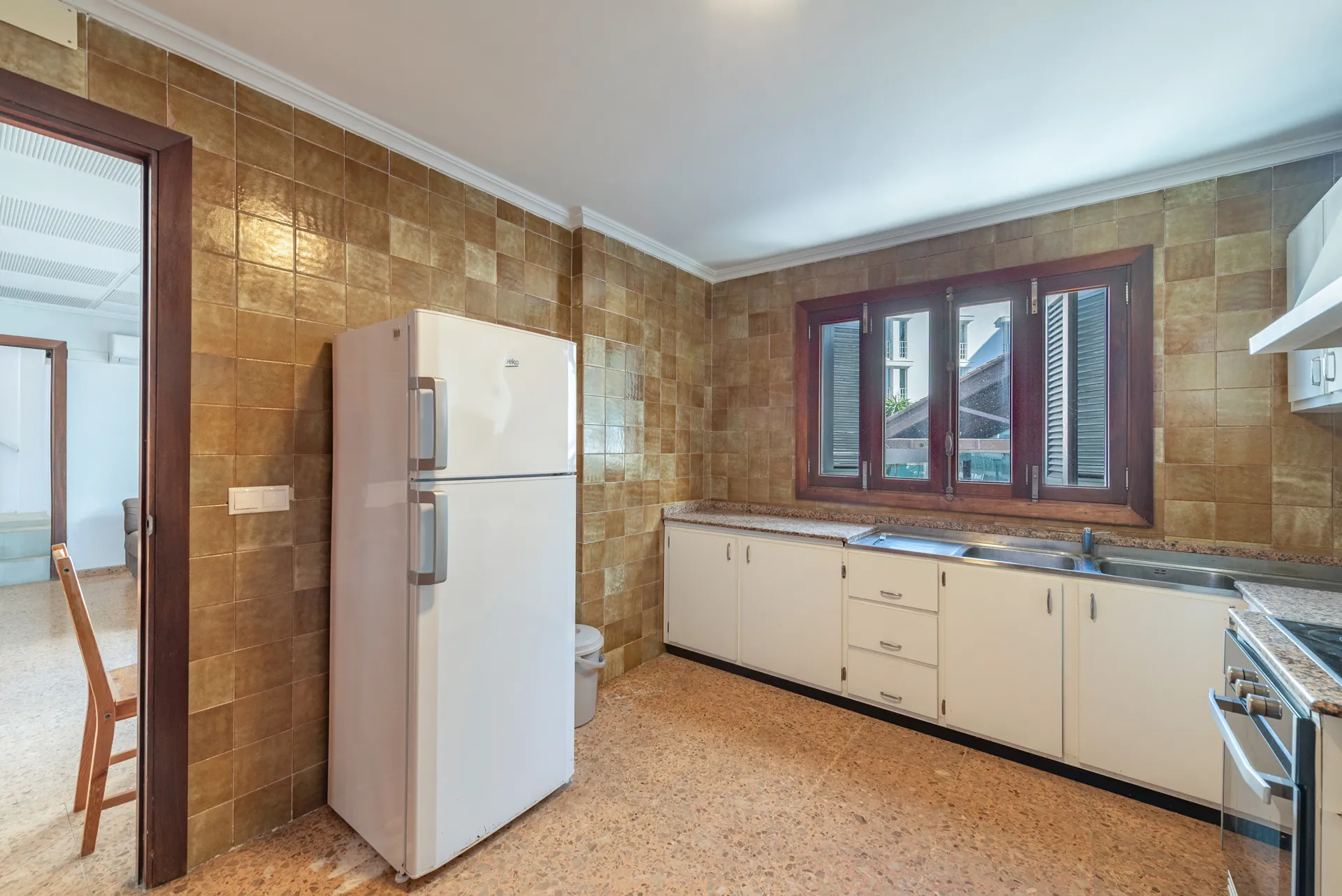 Apartment just steps from the beach in Puerto de Alcudia-10