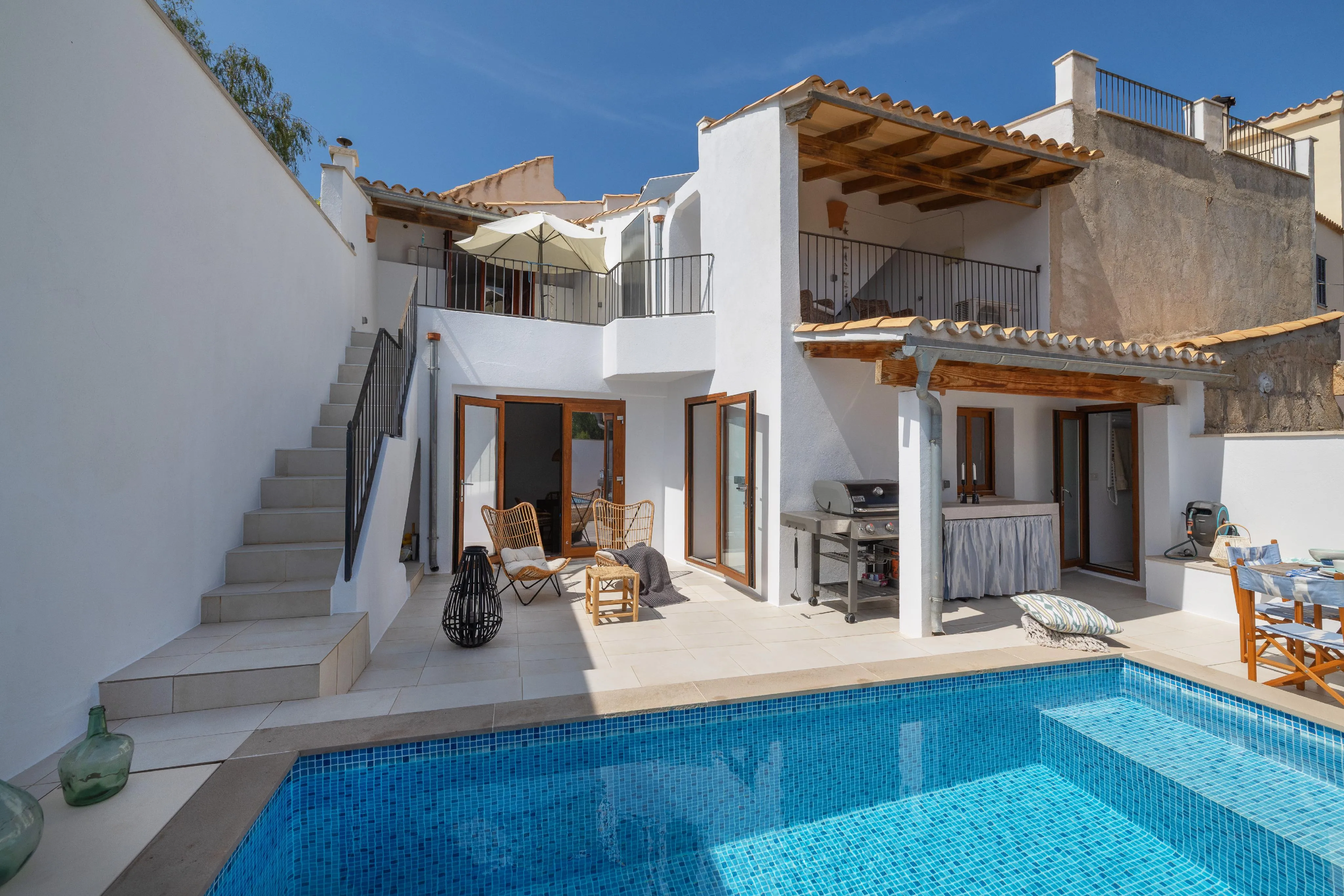 Beautiful Renovated Town House with Pool in Selva-18