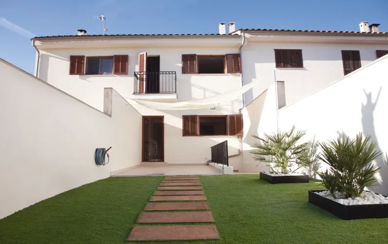 Casa bifamiliare ben tenuta e con vista