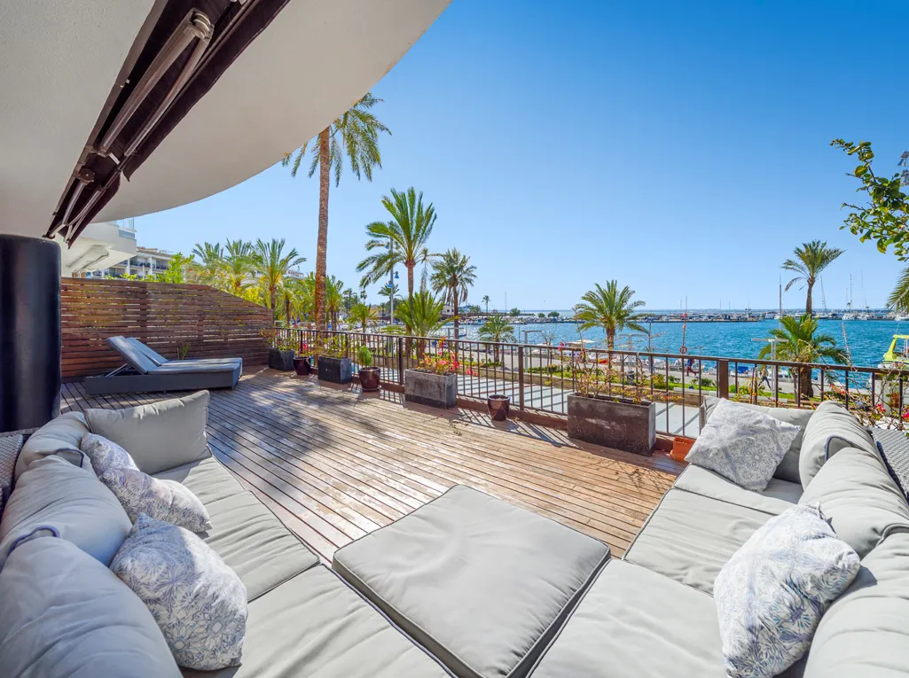 Eksklusiv lejlighed ved havet i Puerto Alcudia-5
