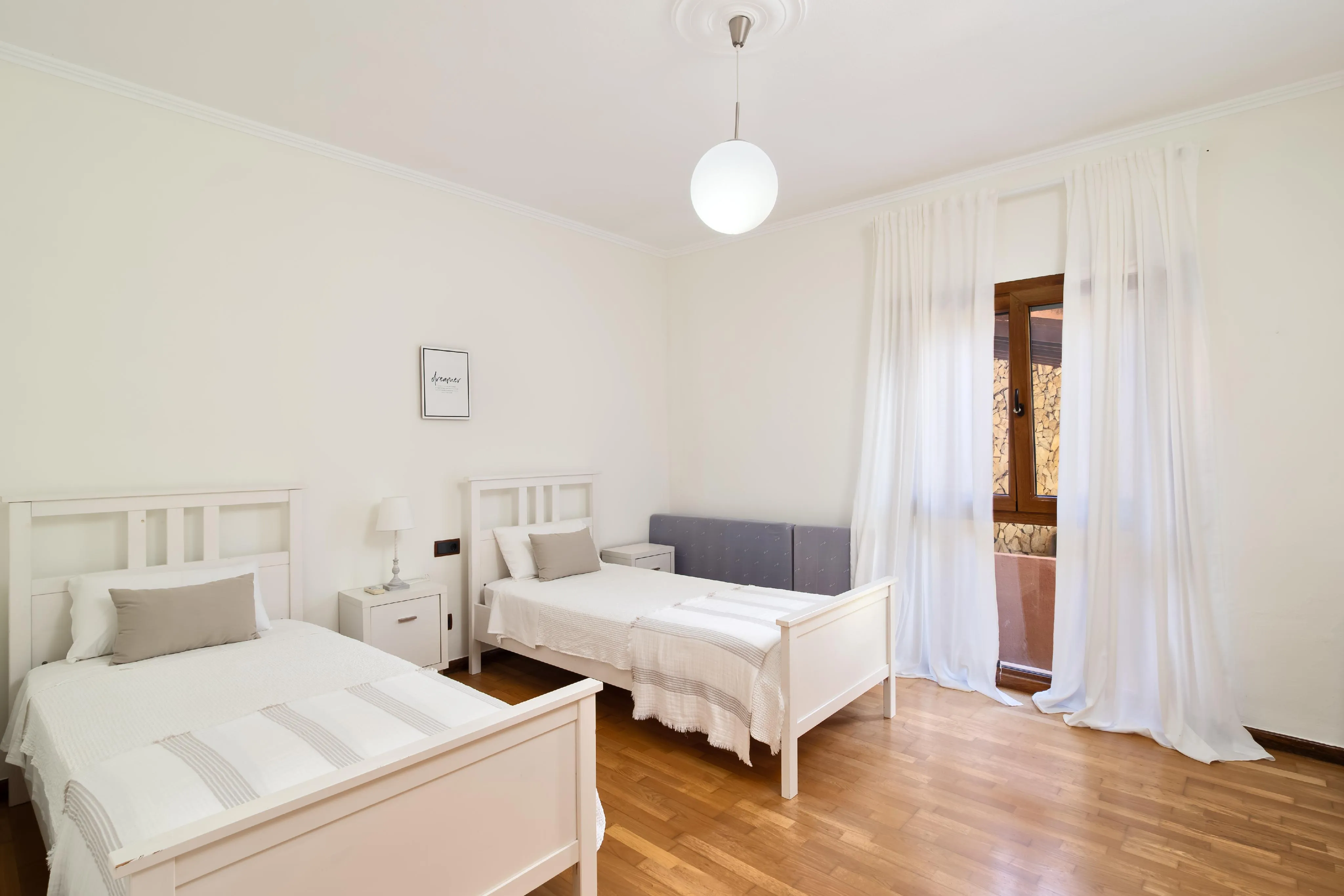 Authentieke finca met 60.000 m² grond en absolute privacy vlakbij Puerto Andratx-11