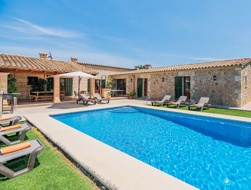 "MALAGARBA" Holiday Rentals in Pollensa-1