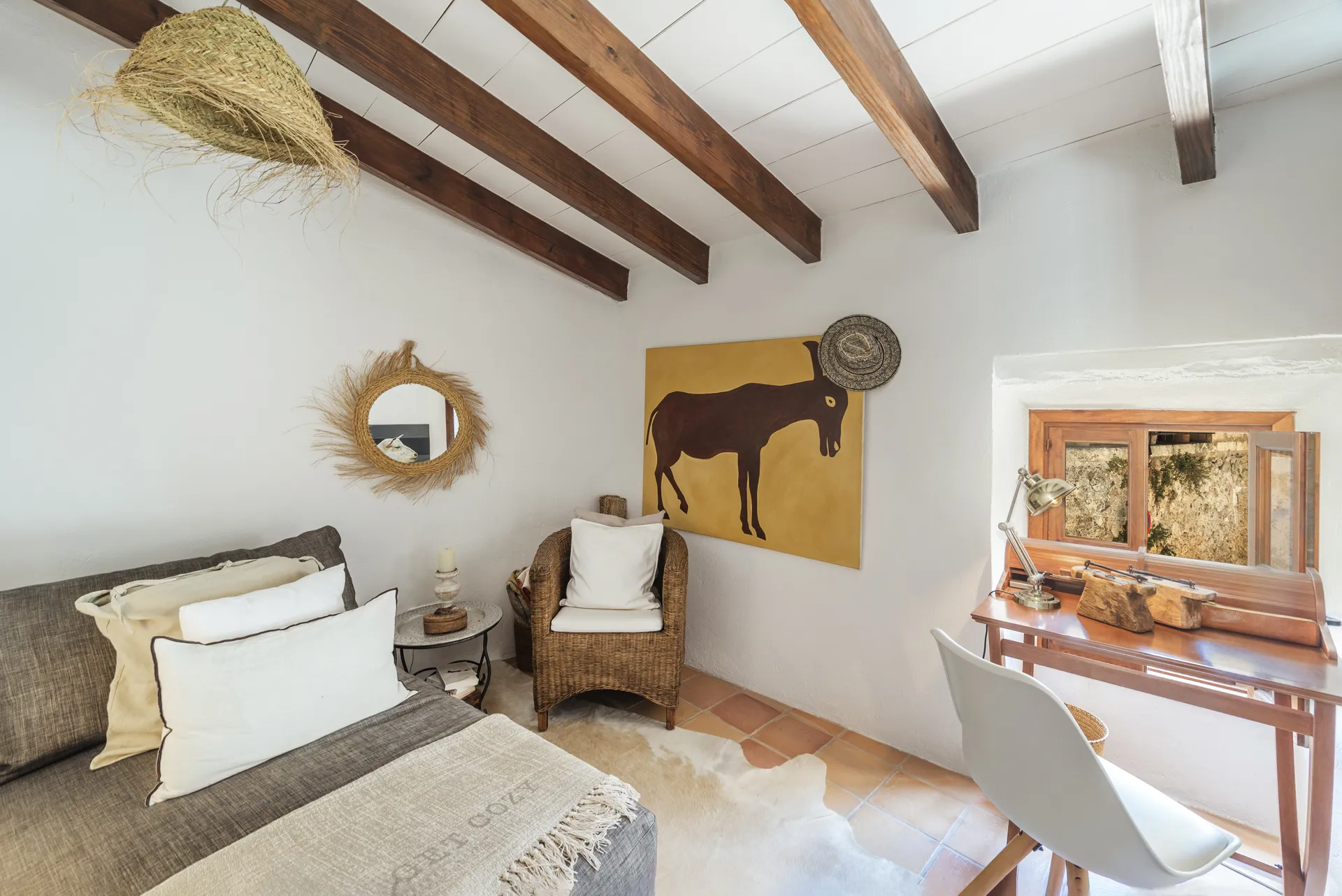 Charmigt radhus med imponerande utsikt över landsbygden i Campanet-10