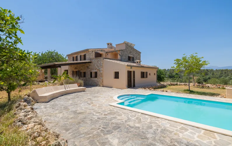 Charming country house close to the village