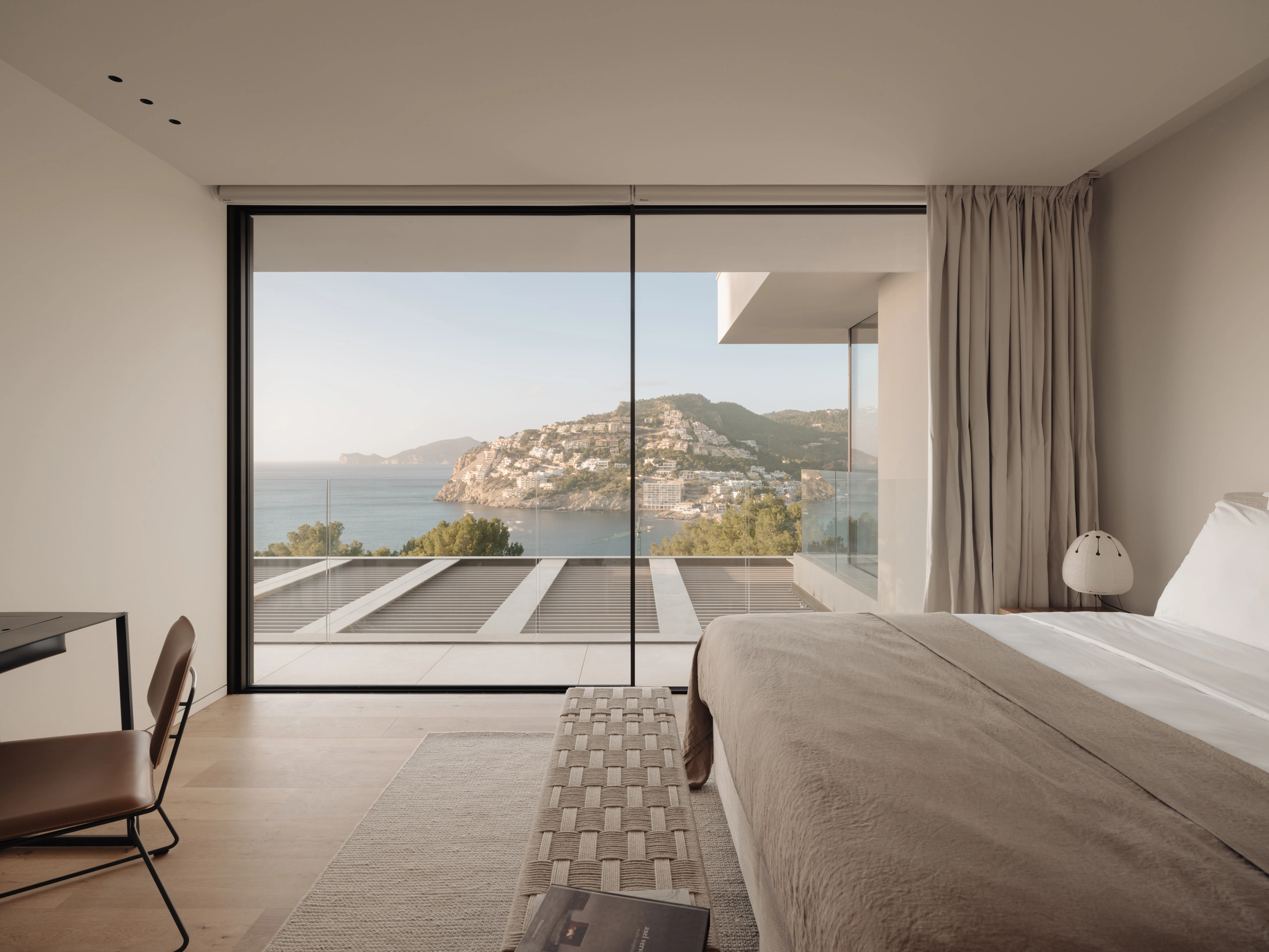 Moderne luksusvilla 'Casa Calma' med spektakulær havudsigt af stjernearkitekterne SAOTA-10