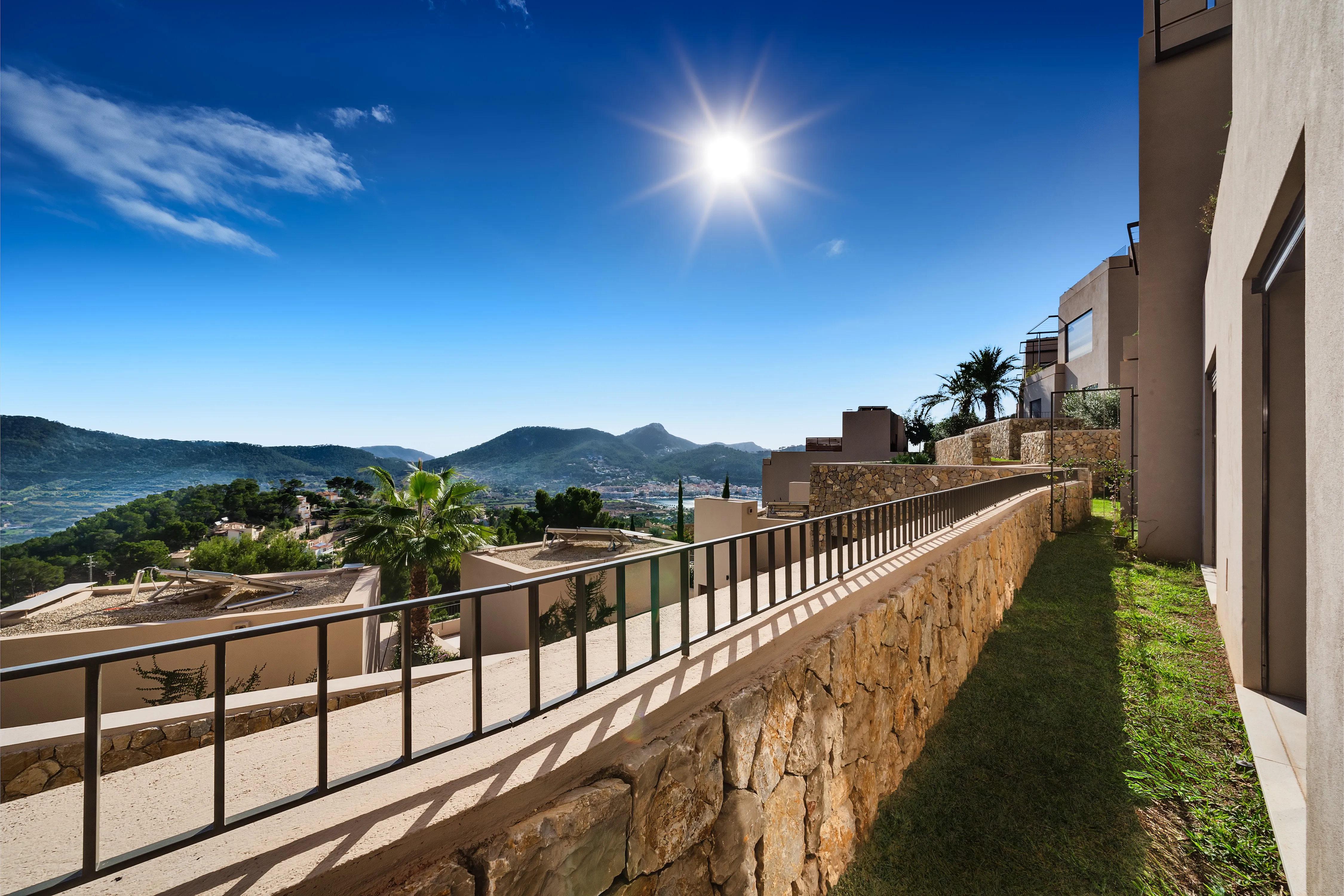 Exclusive townhouse in the luxury complex Amber Village - Port Andratx-10