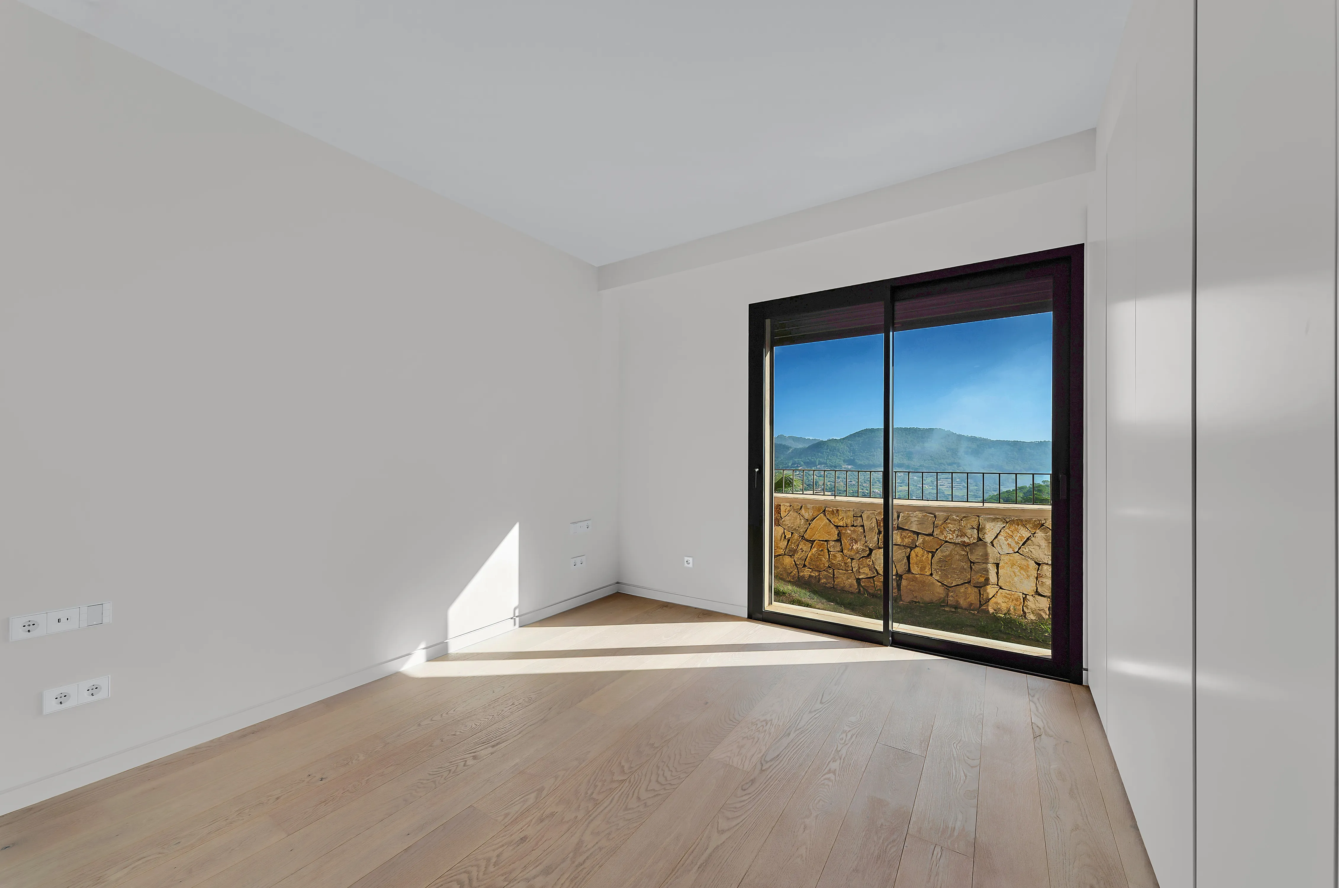 Exklusivt radhus i lyxanläggningen Amber Village - Port Andratx-9