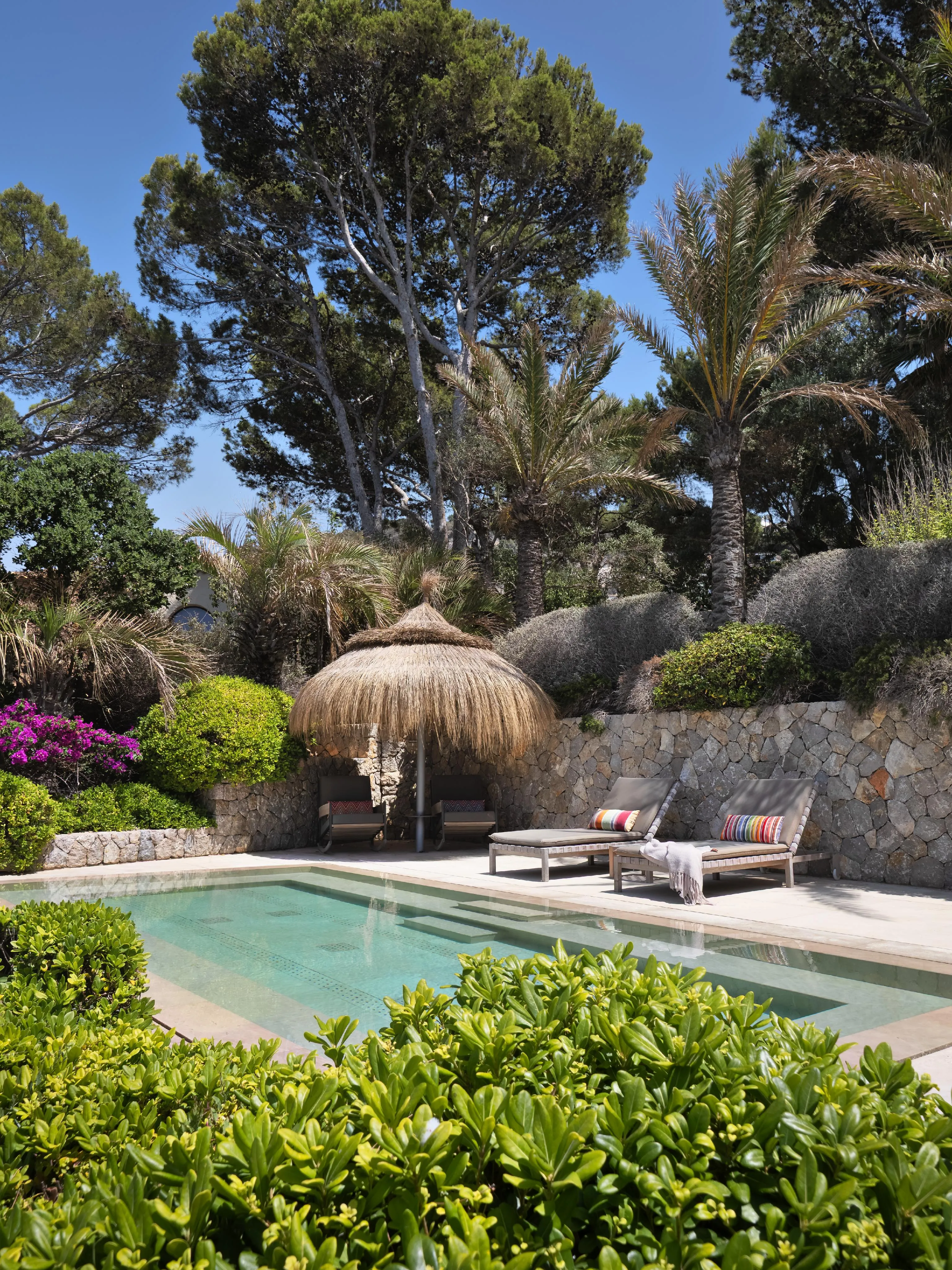 Unik ejendom med direkte adgang til havet og tennisbane i Port Andratx-27