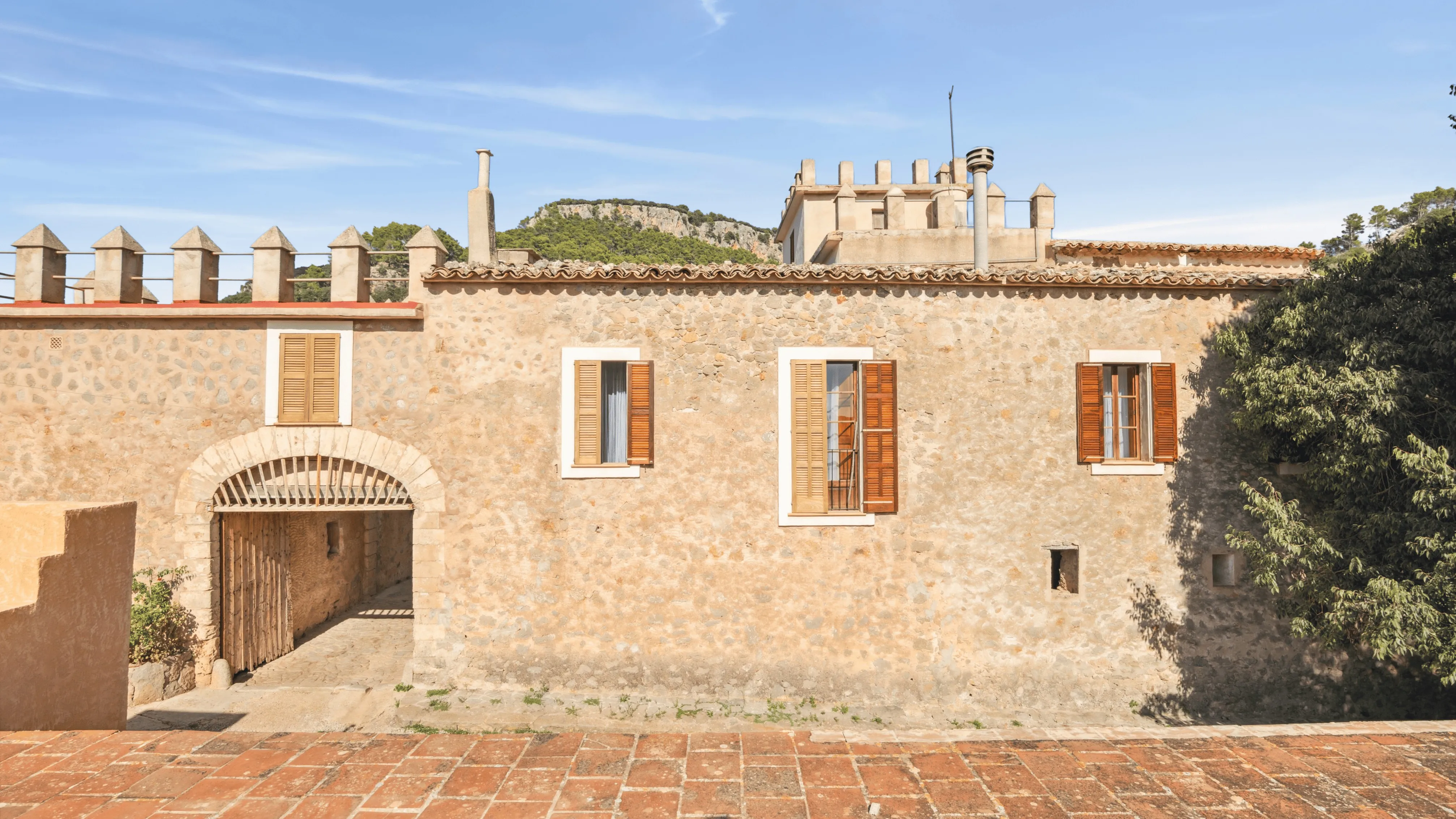 Magnificent 18th century finca in Puigpunyent-16
