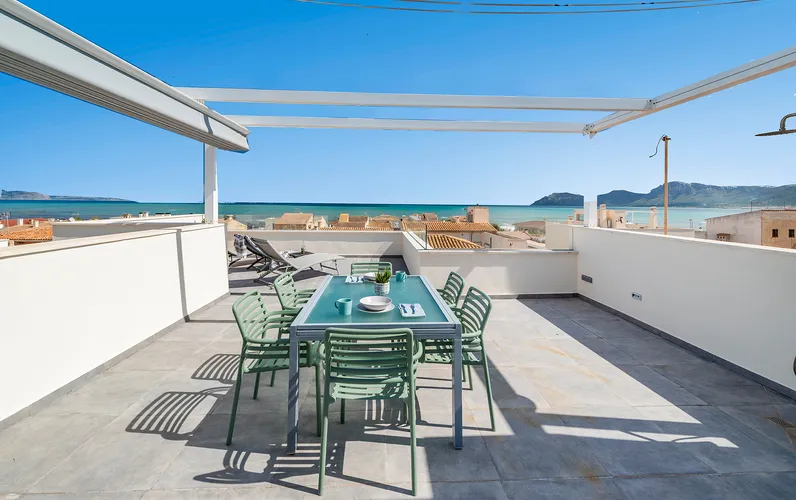 Fantastisches Haus mit Ferienvermietungslizenz nur 200 Meter vom Meer in Son Serra de Marina