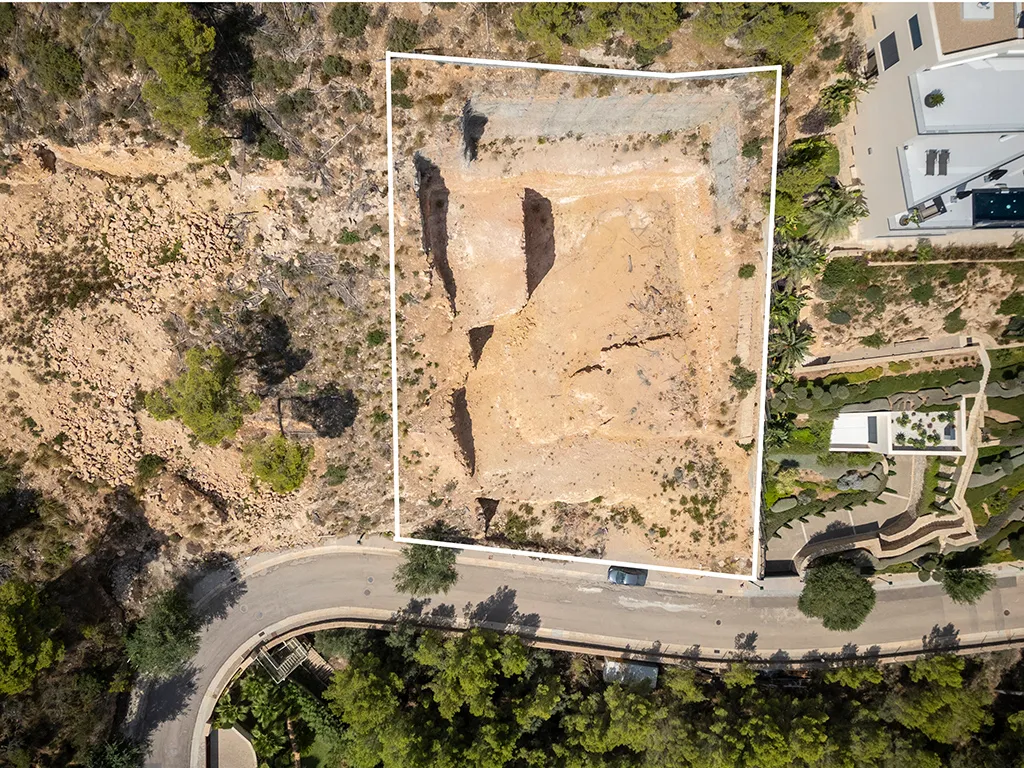 Terreno con vista mare e licenza edilizia a Son Vida-8