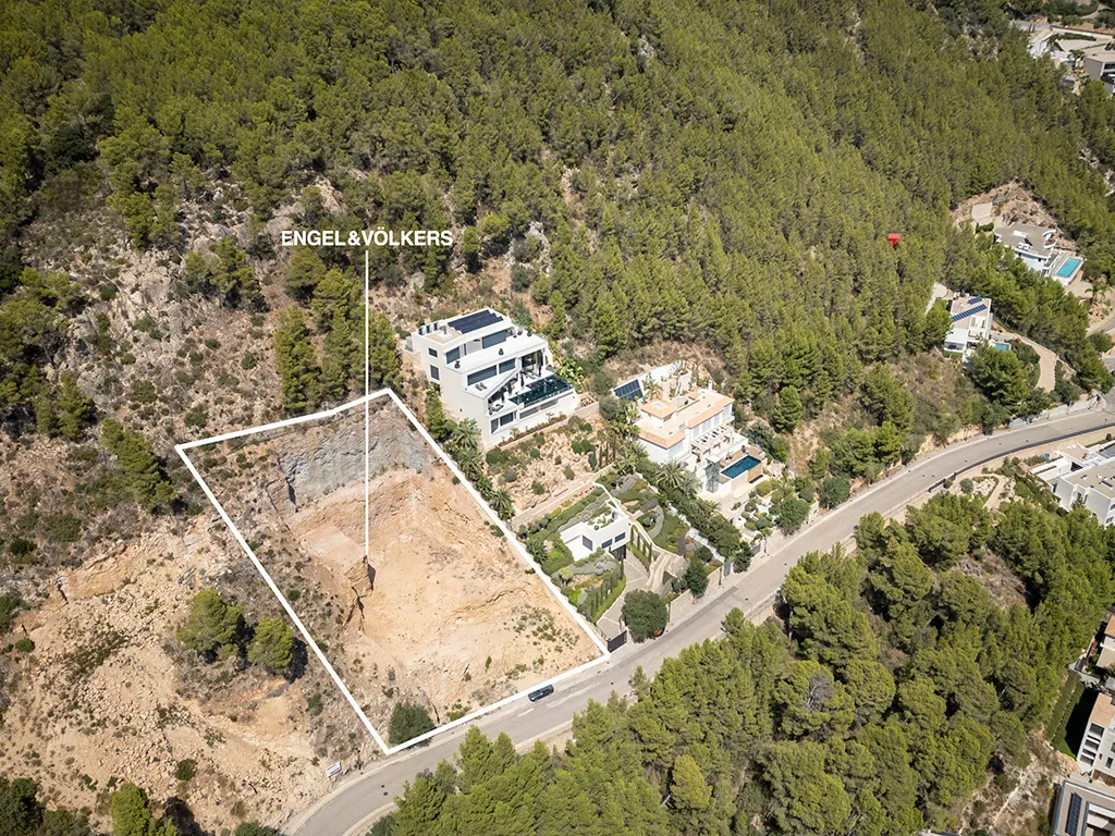 Terreno con vista mare e licenza edilizia a Son Vida-7