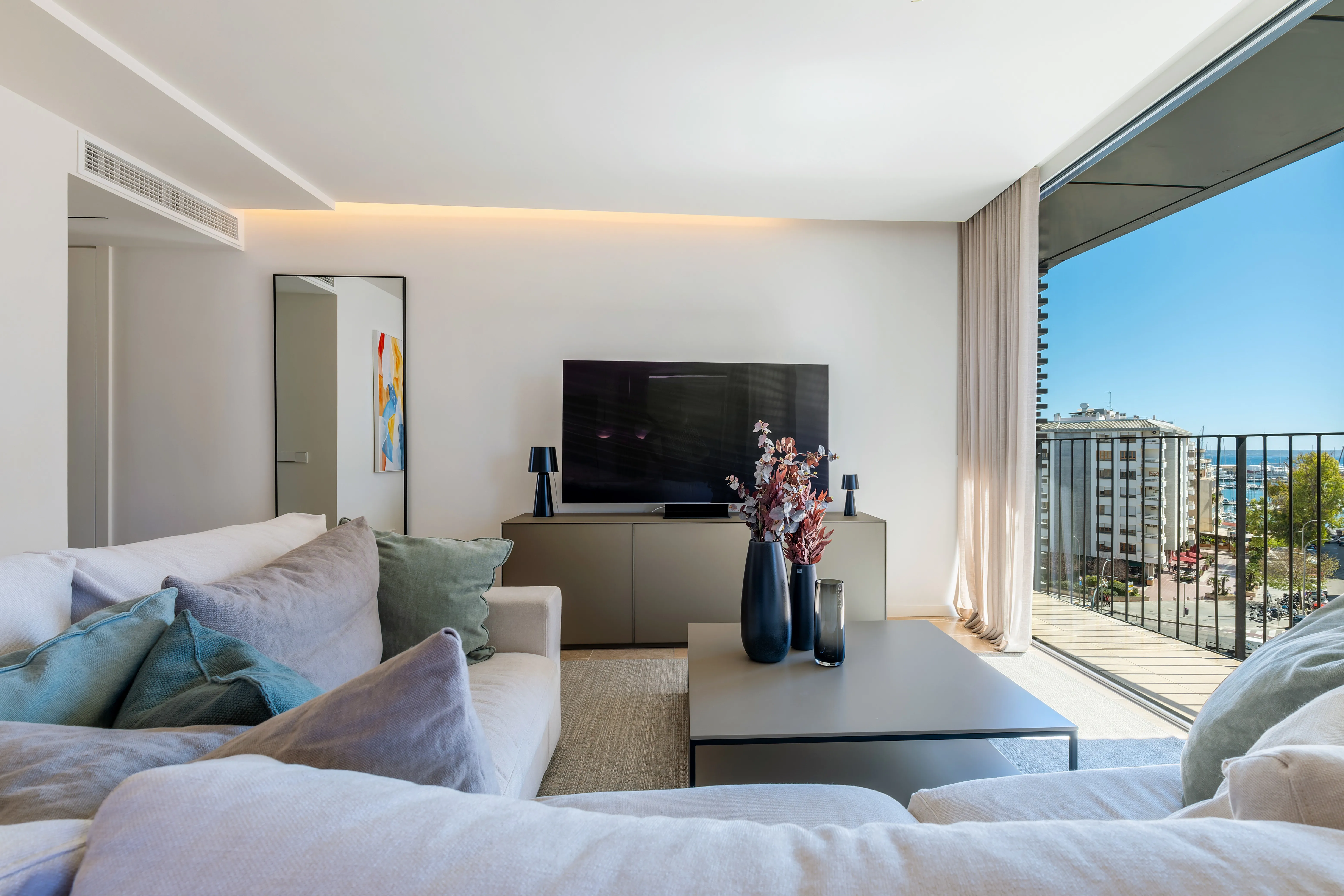 Wyjątkowy, nowo wybudowany penthouse w centrum Palmy-3