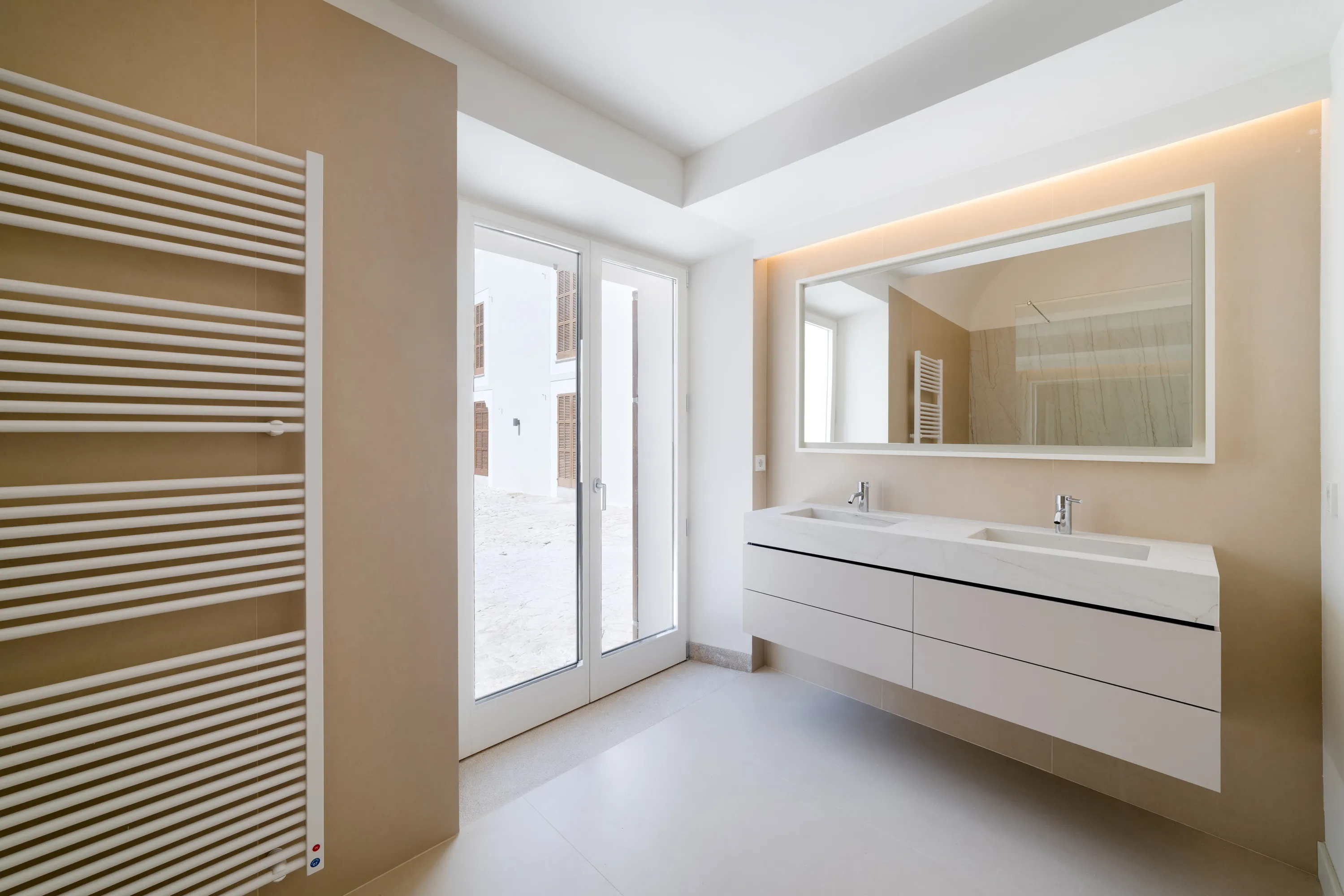 Spacious duplex apartment with private pool in a historic Mallorcan estate-7