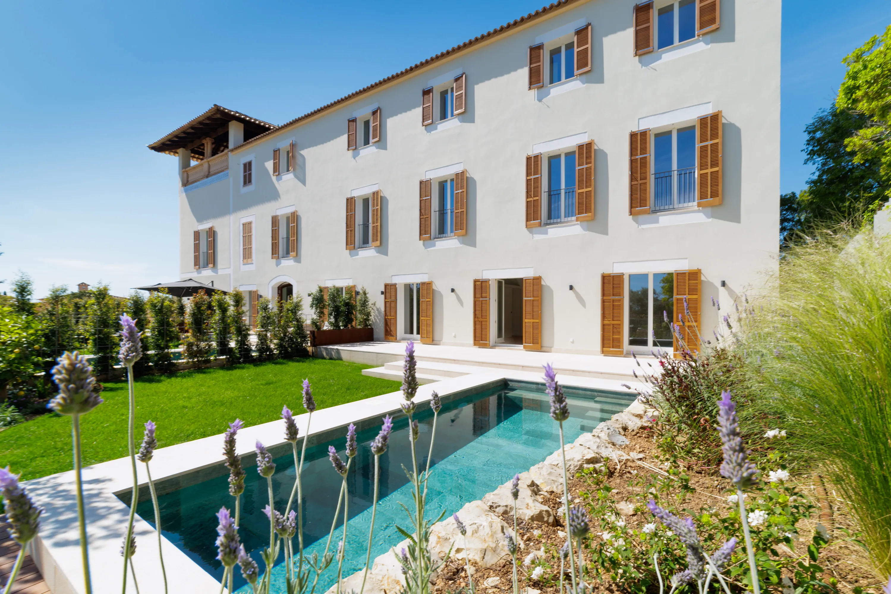 Spacious duplex apartment with private pool in a historic Mallorcan estate-1