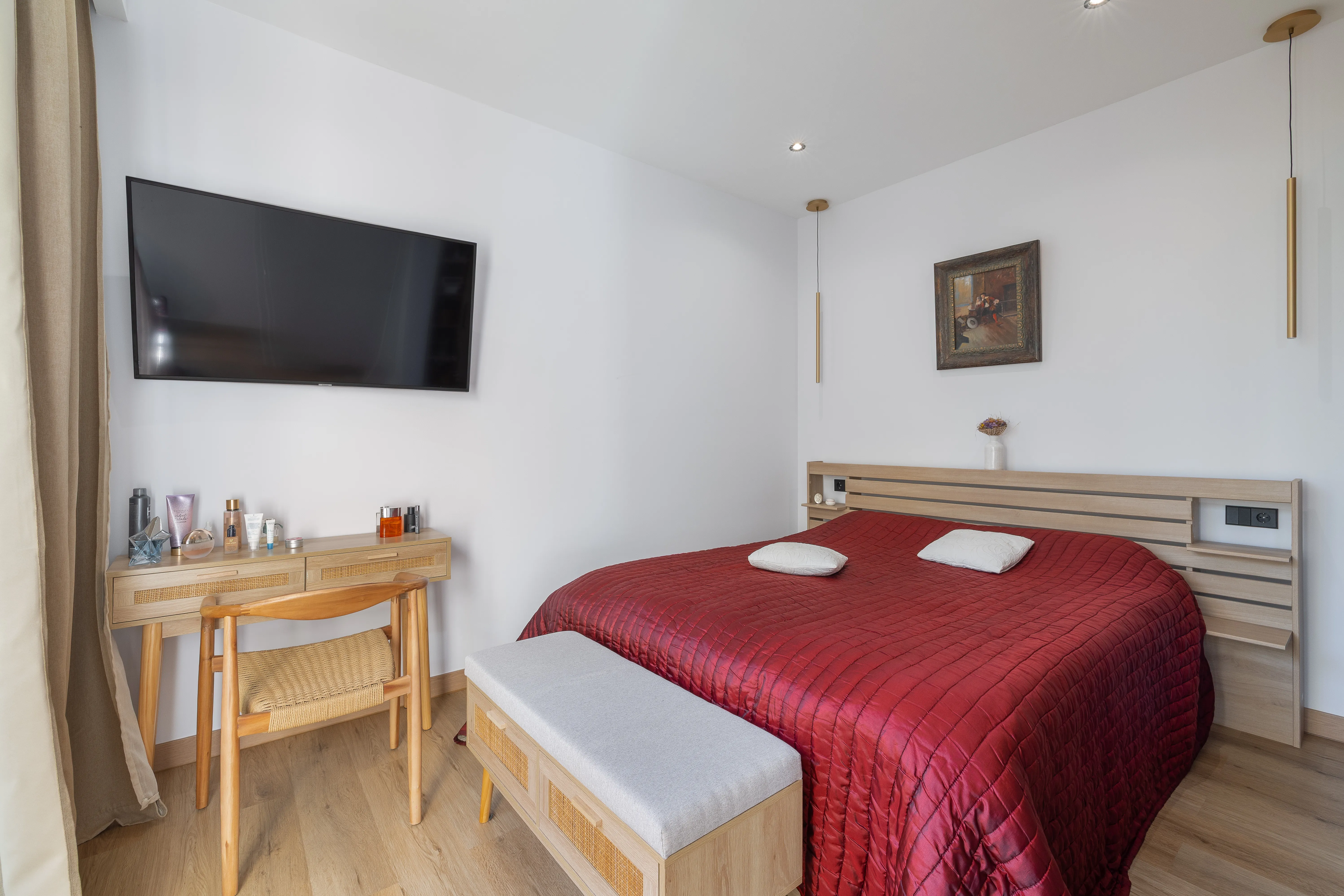 Komfortables Neubau-Stadthaus mit großer Terrasse und Pool-13