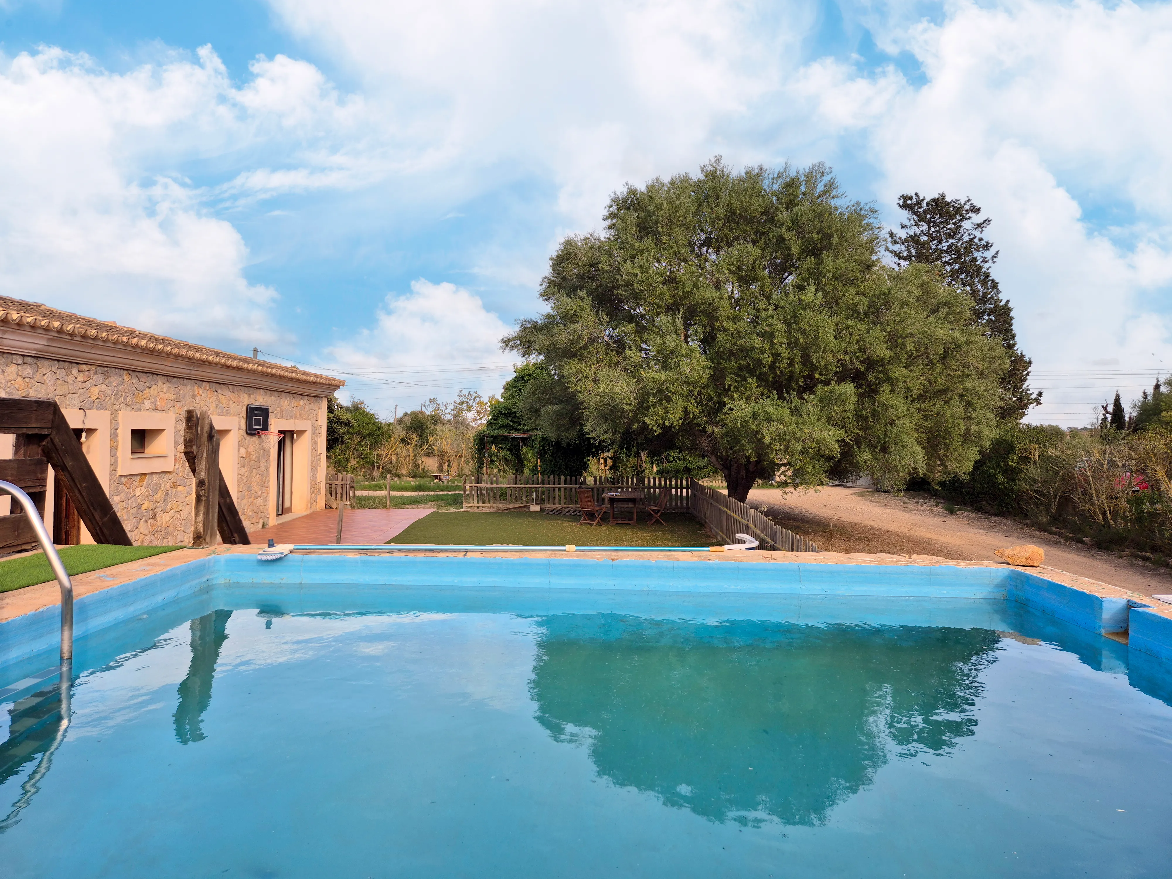 Country house with stone façade and mountain views in Ses Alqueries-2