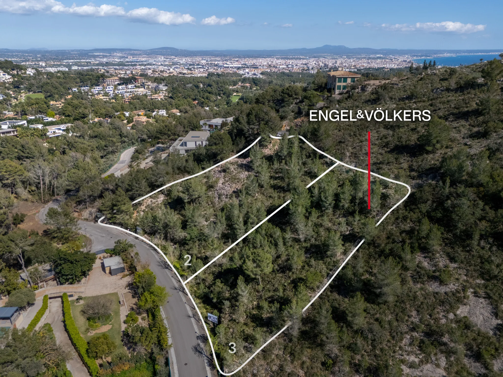 Trzy działki budowlane z projektem i pozwoleniem na budowę w Son Vida-9