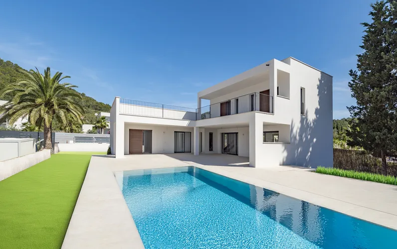 Fajna, nowoczesna willa zaledwie kilka minut spacerem od międzynarodowej szkoły w Sa Pobla