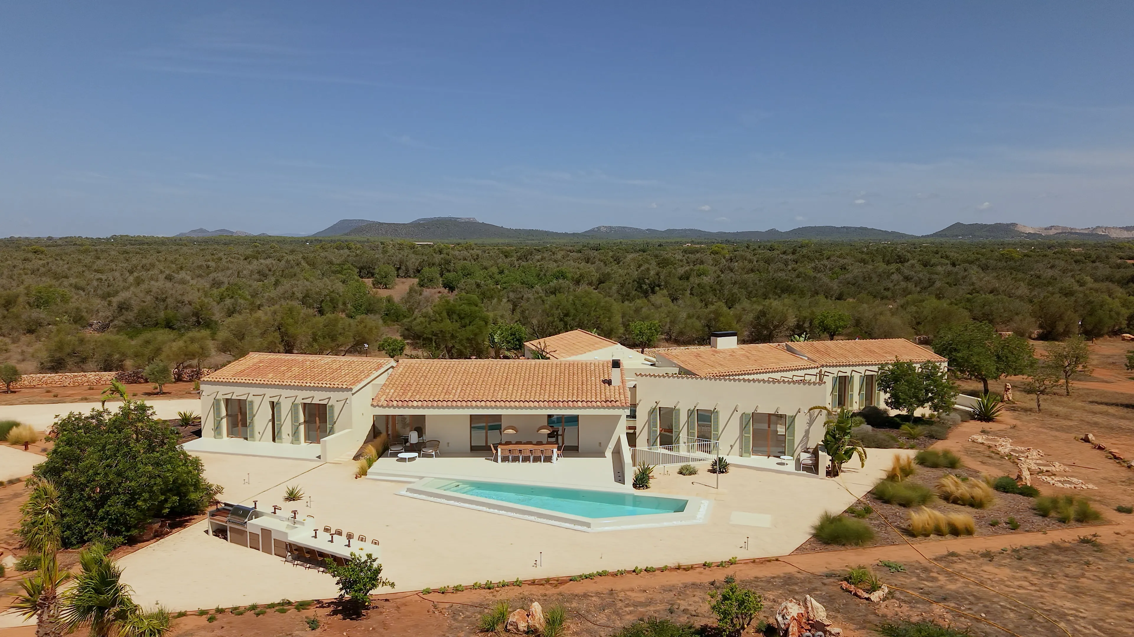 Es Revellar - Nowy projekt budynku jako architektoniczne arcydzieło-12